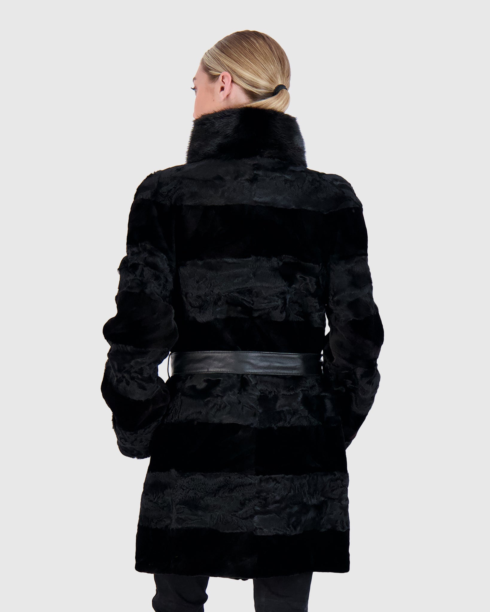 #Color_BLACK