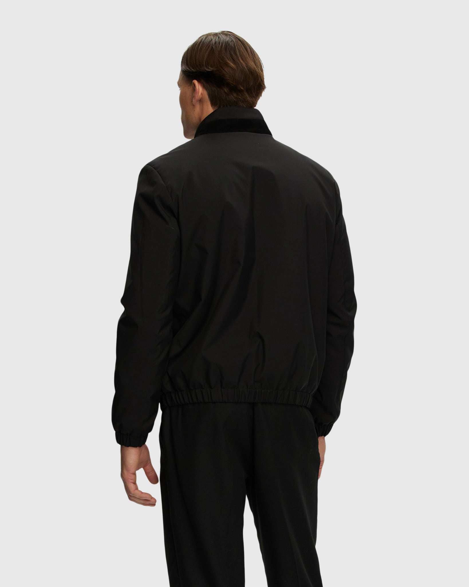 #Color_BLACK