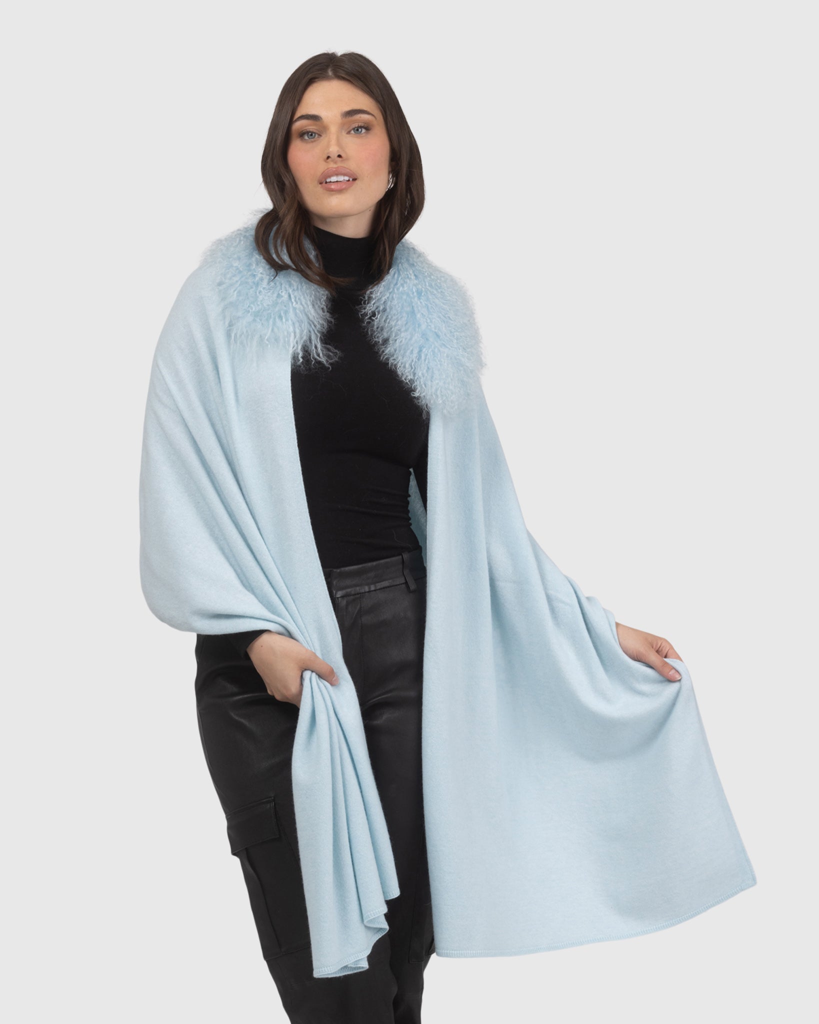 #Color_PALE BLUE
