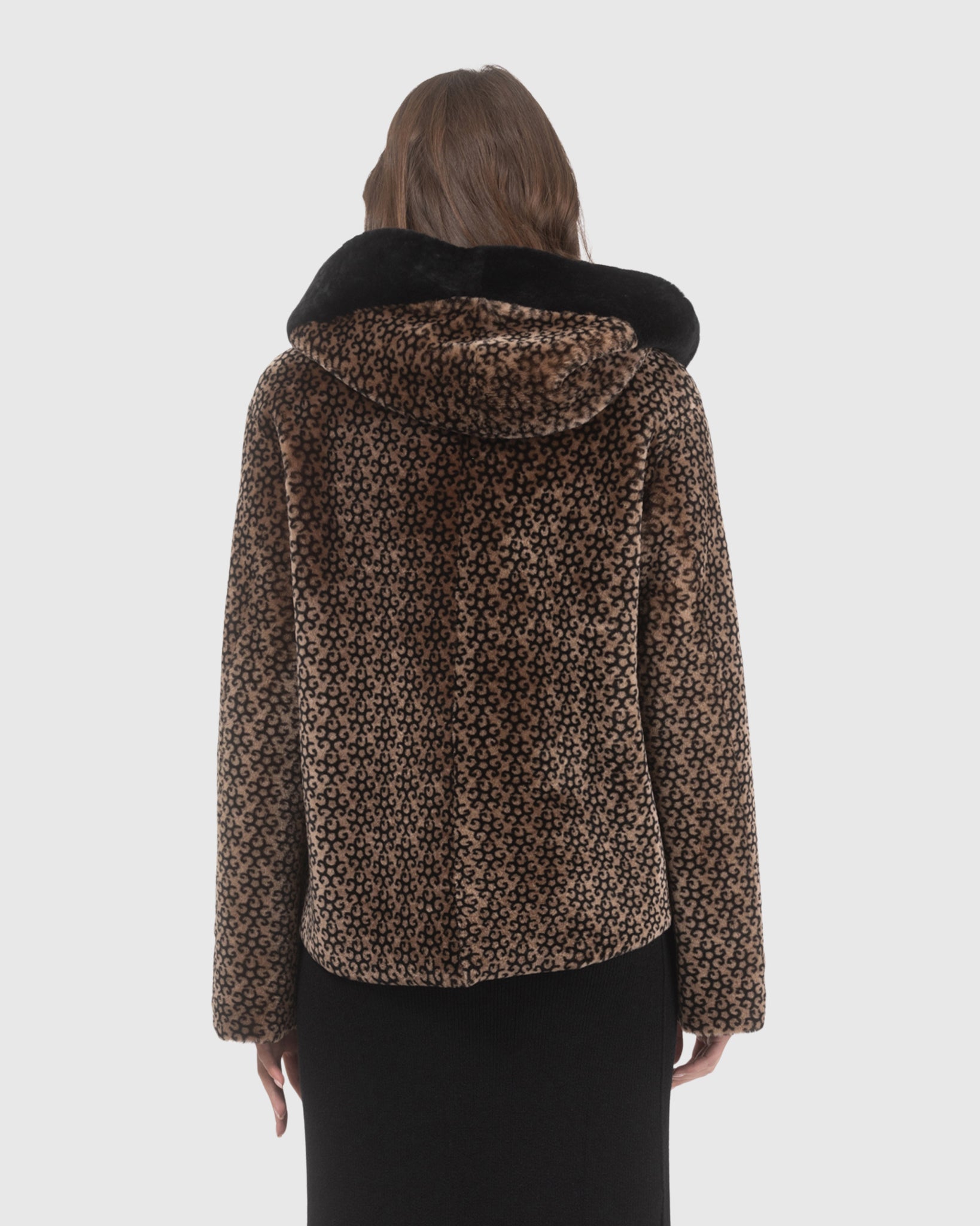 #Color_BROWN/BLACK INSIGNIA