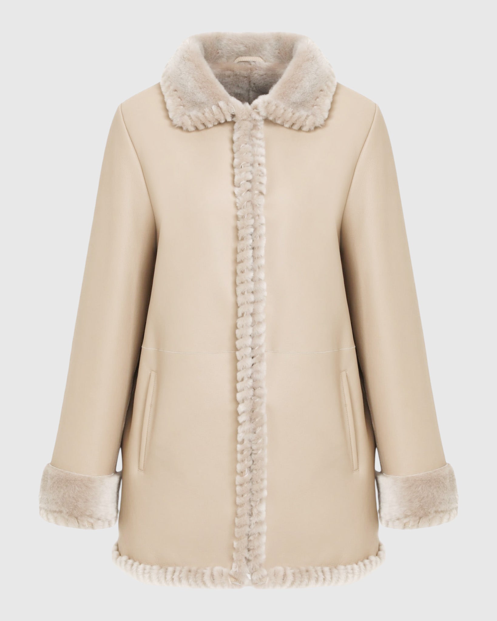 #Color_TAUPE BRISA