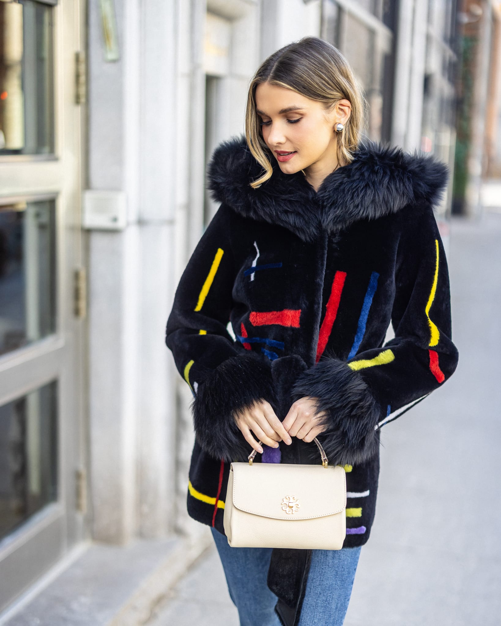 #Color_BLACK/MULTI INTARSIA