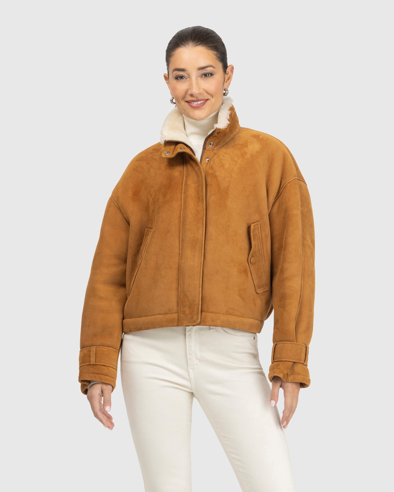 #Color_Whiskey/Beige
