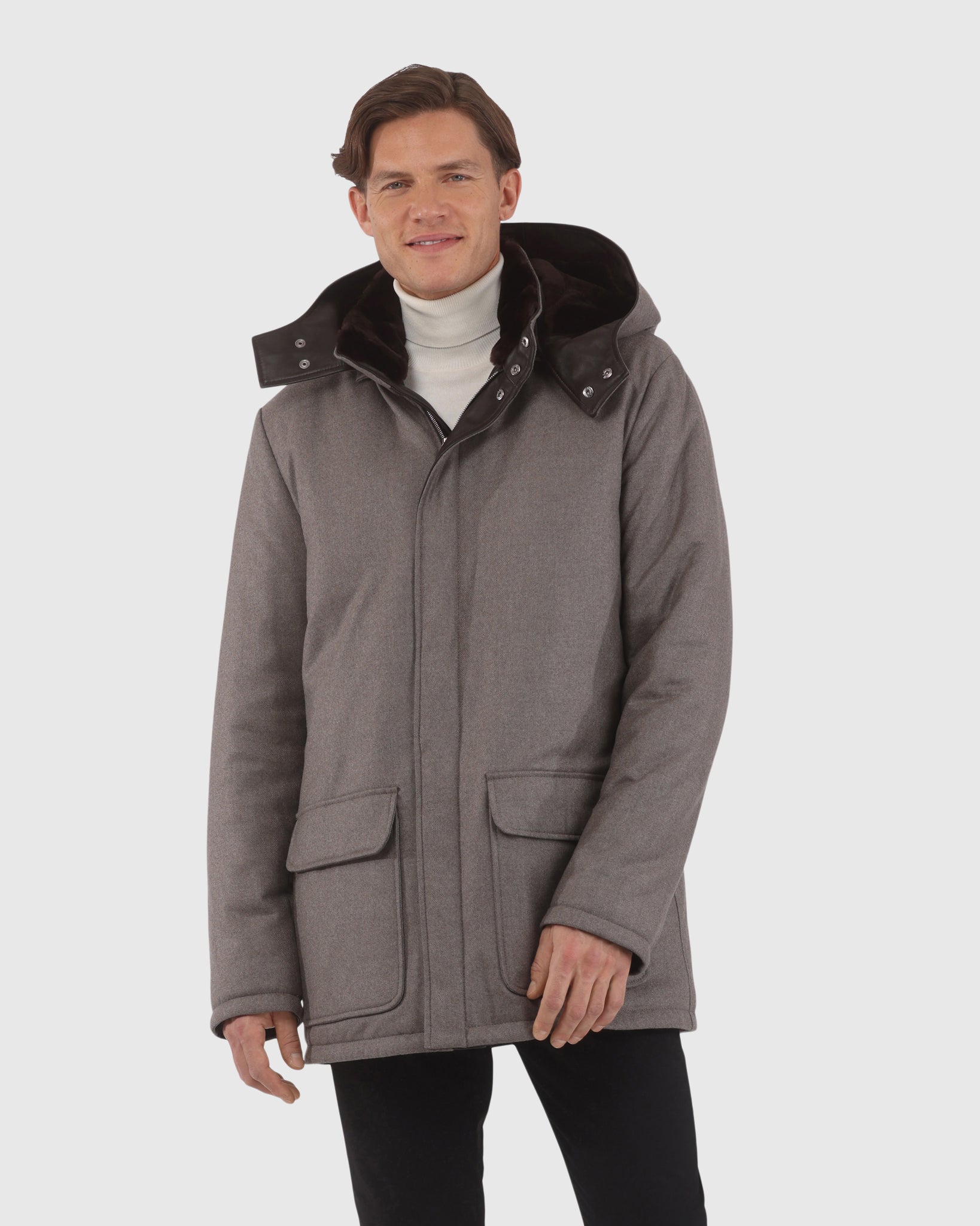 MEN'S WOOL AND CASHMERE BLEND PARKA CRAFTED FROM LORO PIANA WITH SELECT SHEARLING LAMB LINING