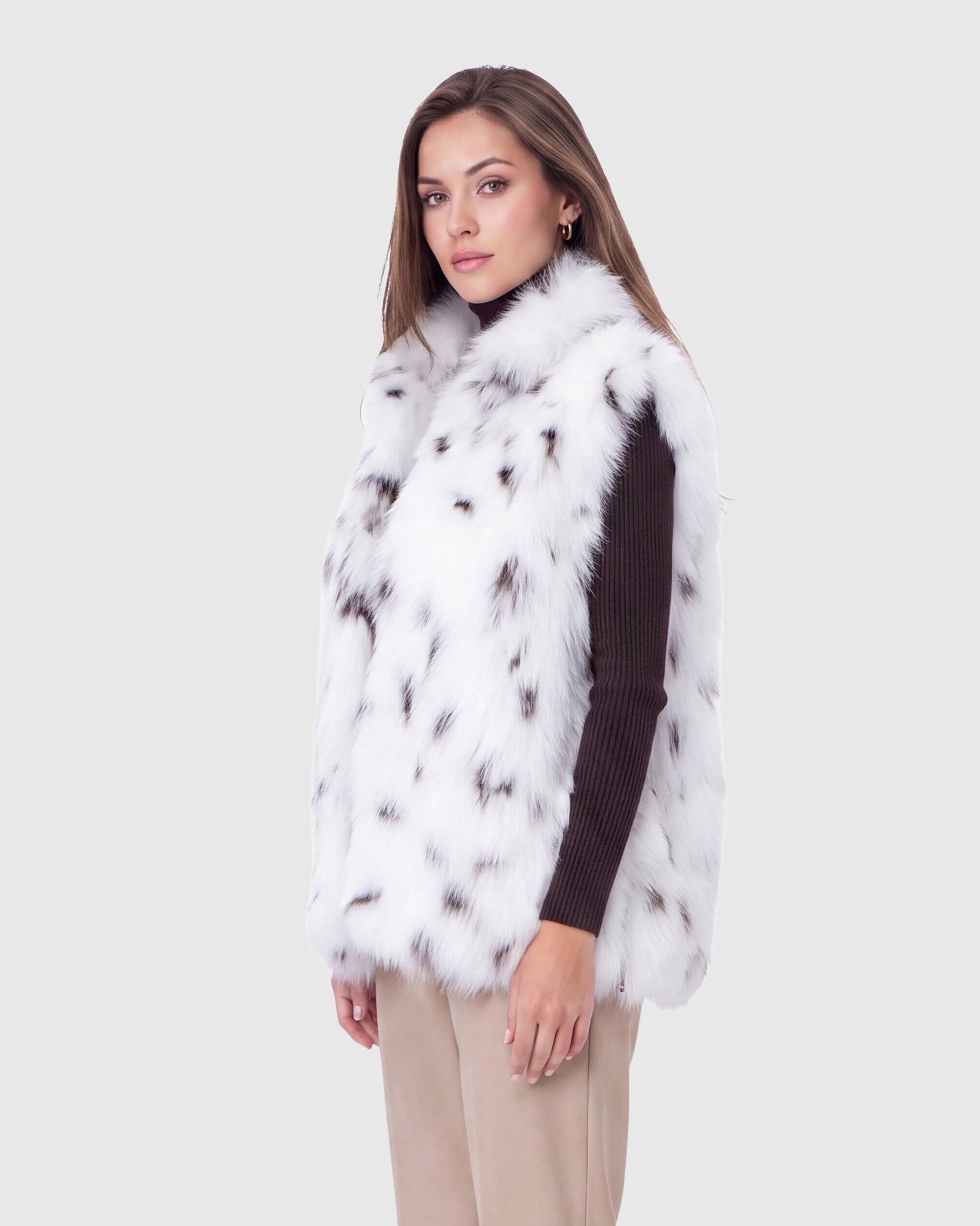 #Color_WHITE/BLACK SPOTTED