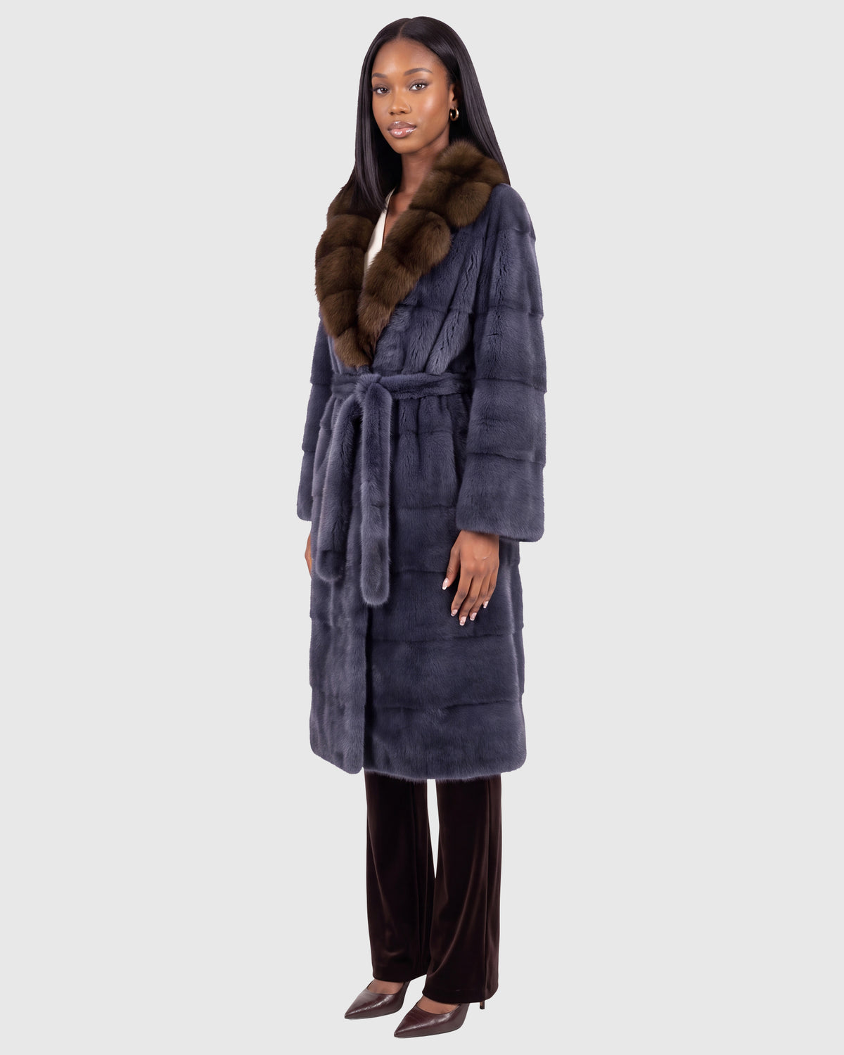 MINK SHORT COAT WITH SABLE COLLAR, MINK BELT