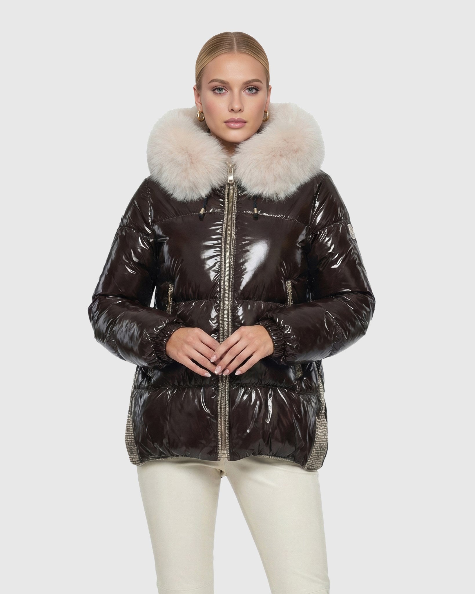 #Color_Dark Brown/Iceberg