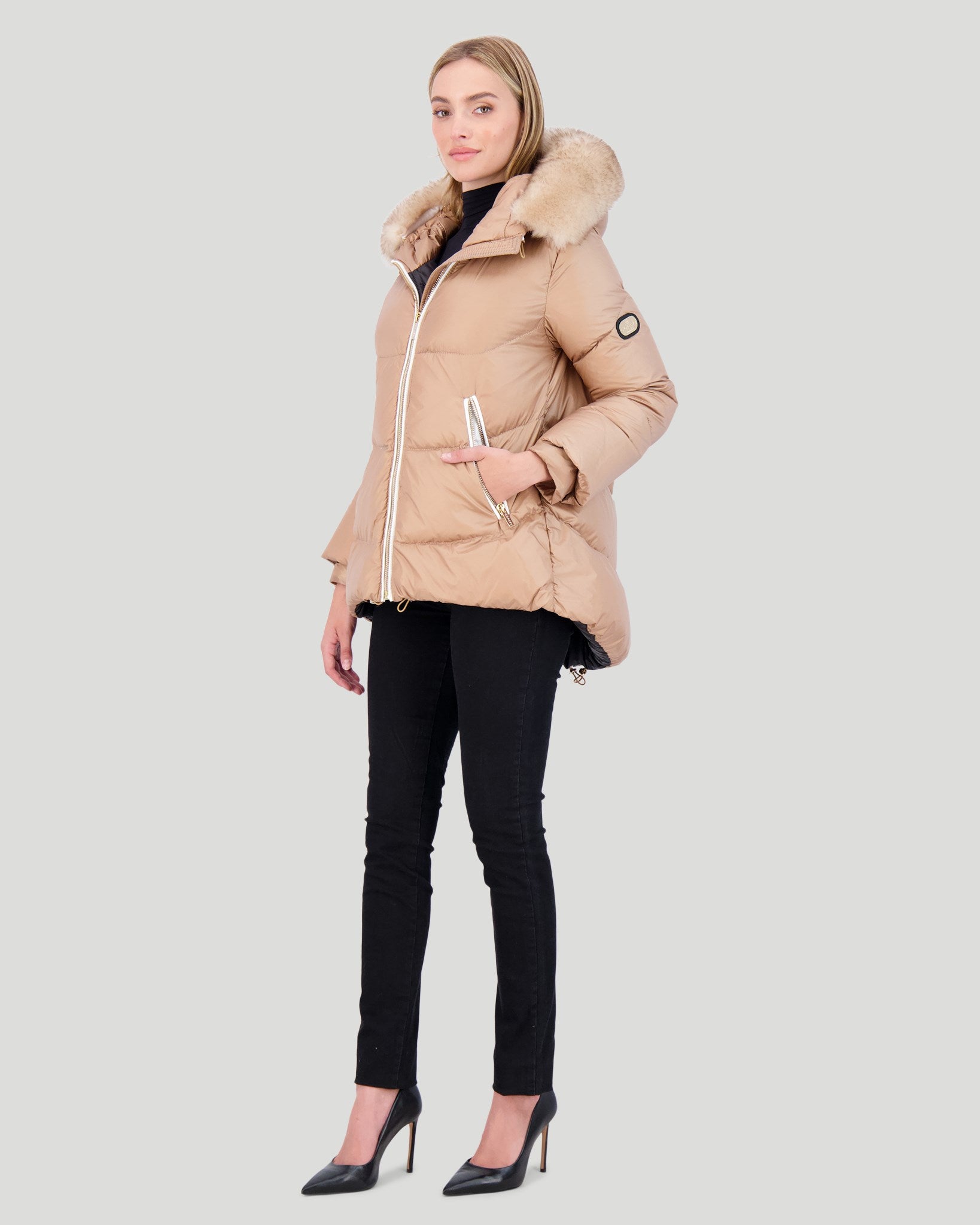Après-Ski Jacket with Detachable Toscana Shearling Lamb Hood Trim