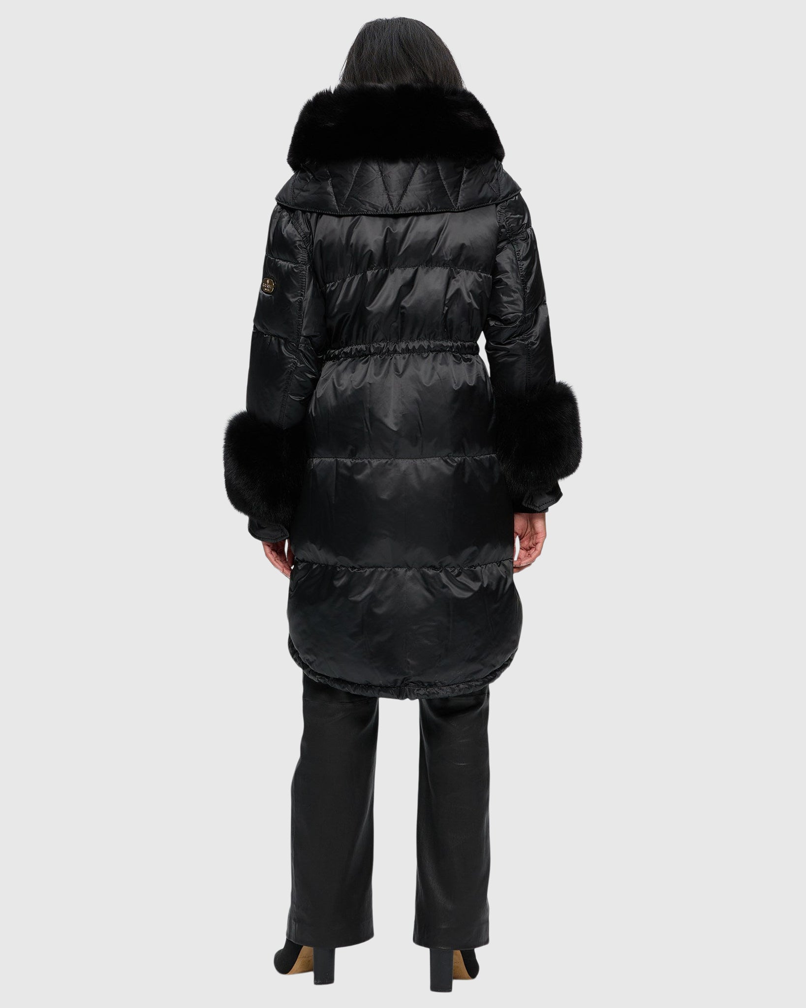 #Color_BLACK/BLACK