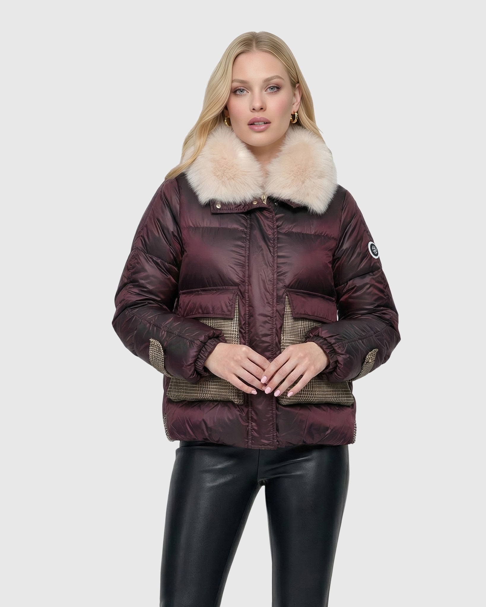 #Color_Burgundy/Iceberg