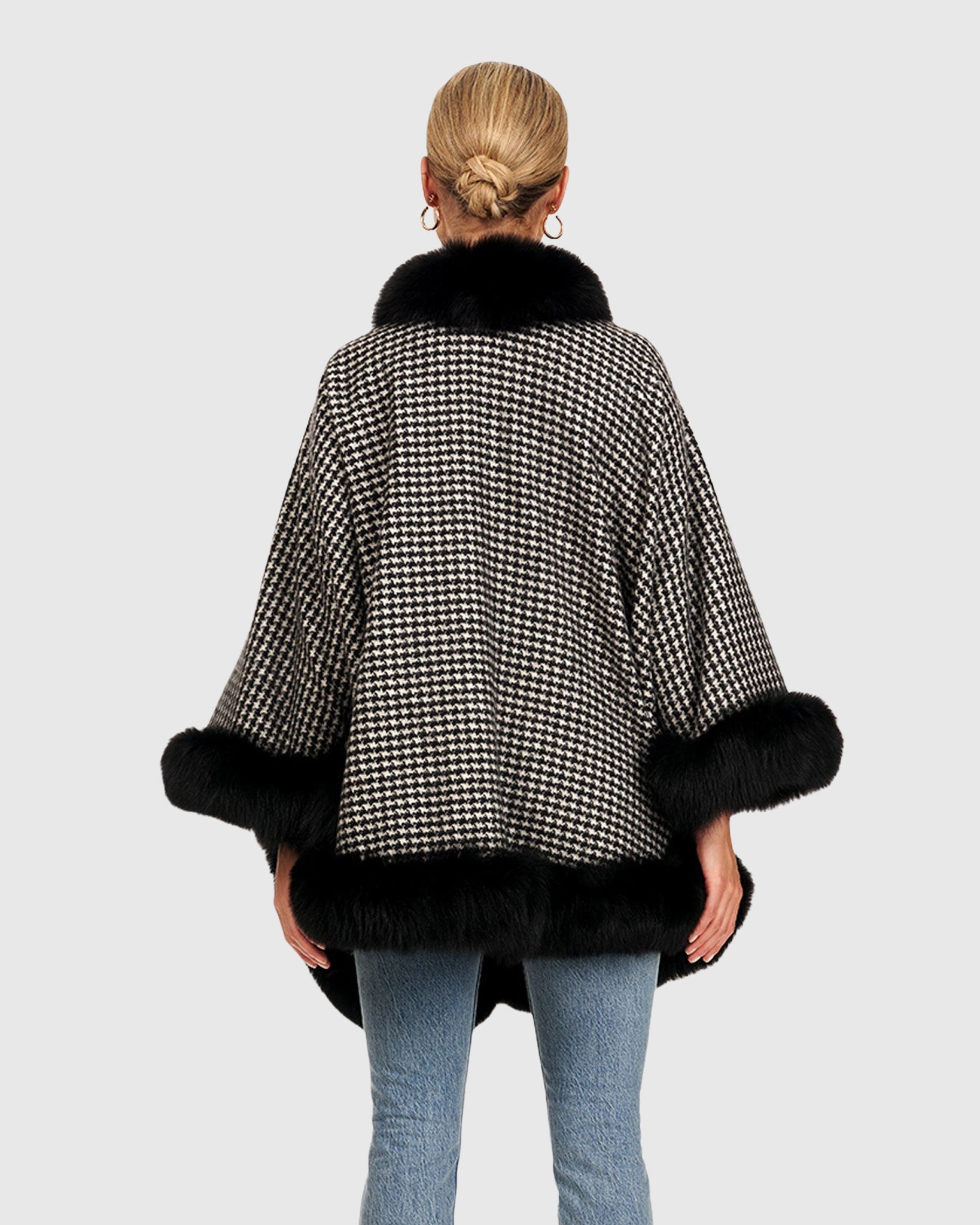 #Color_HOUNDSTOOTH