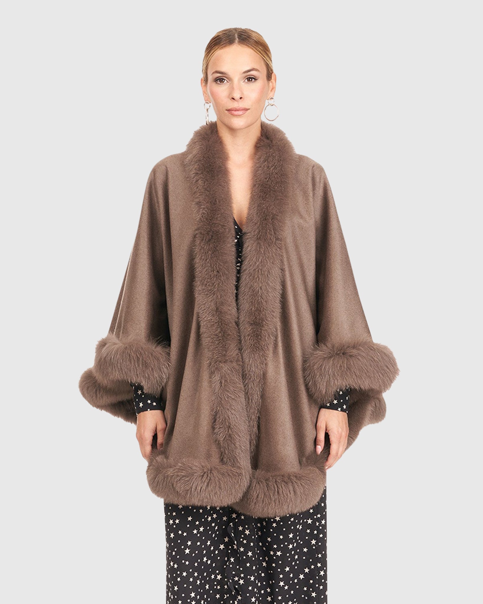 #Color_KHAKI TAUPE