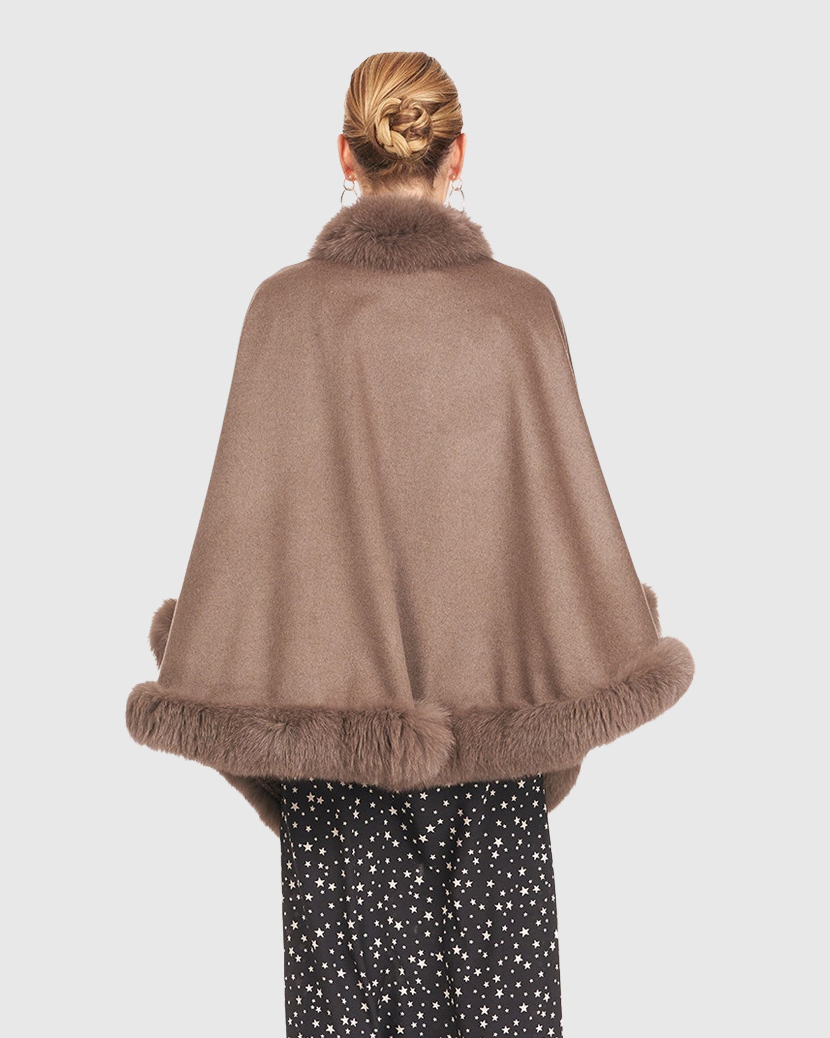 #Color_KHAKI TAUPE