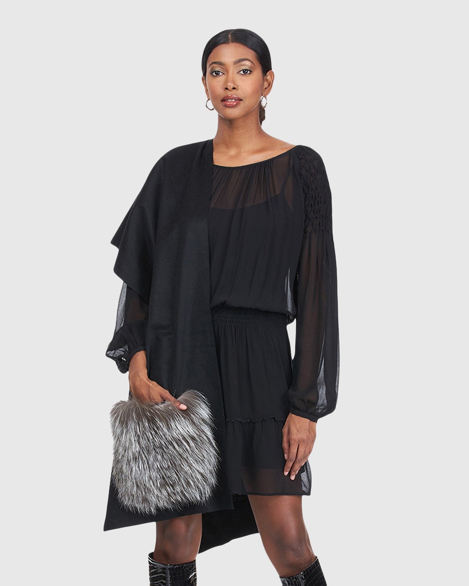 #Color_BLACK/SILVER