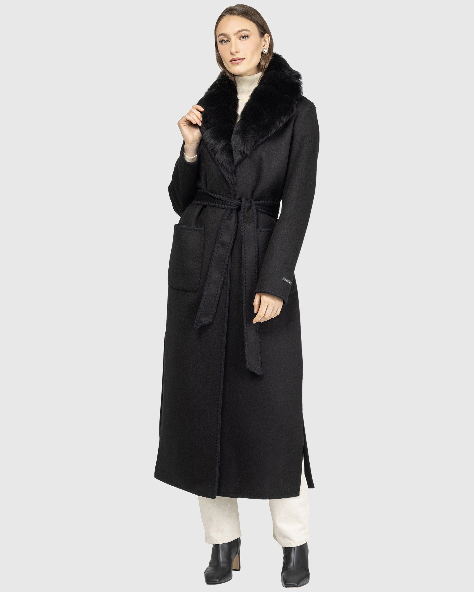 CASHMERE WOOL COAT WITH EMBROIDERY DETAILS AND DETACHABLE MERINILLO
