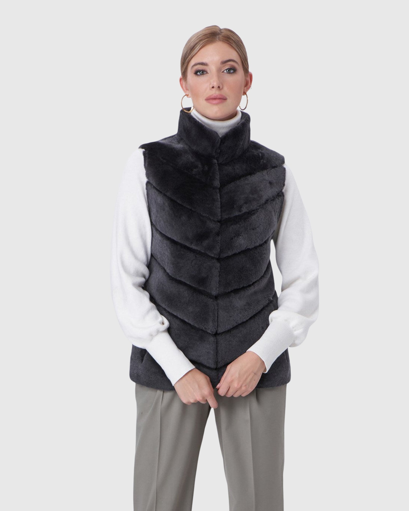 #Color_BLACK SNOWTOP