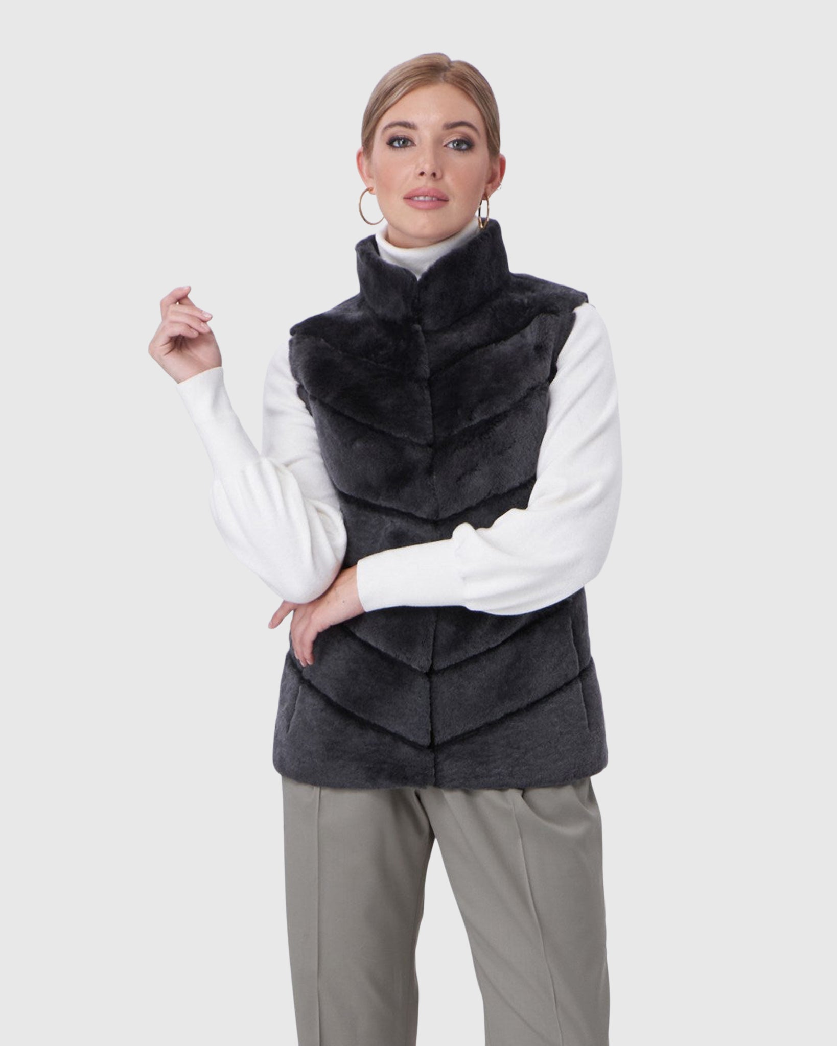 #Color_BLACK SNOWTOP