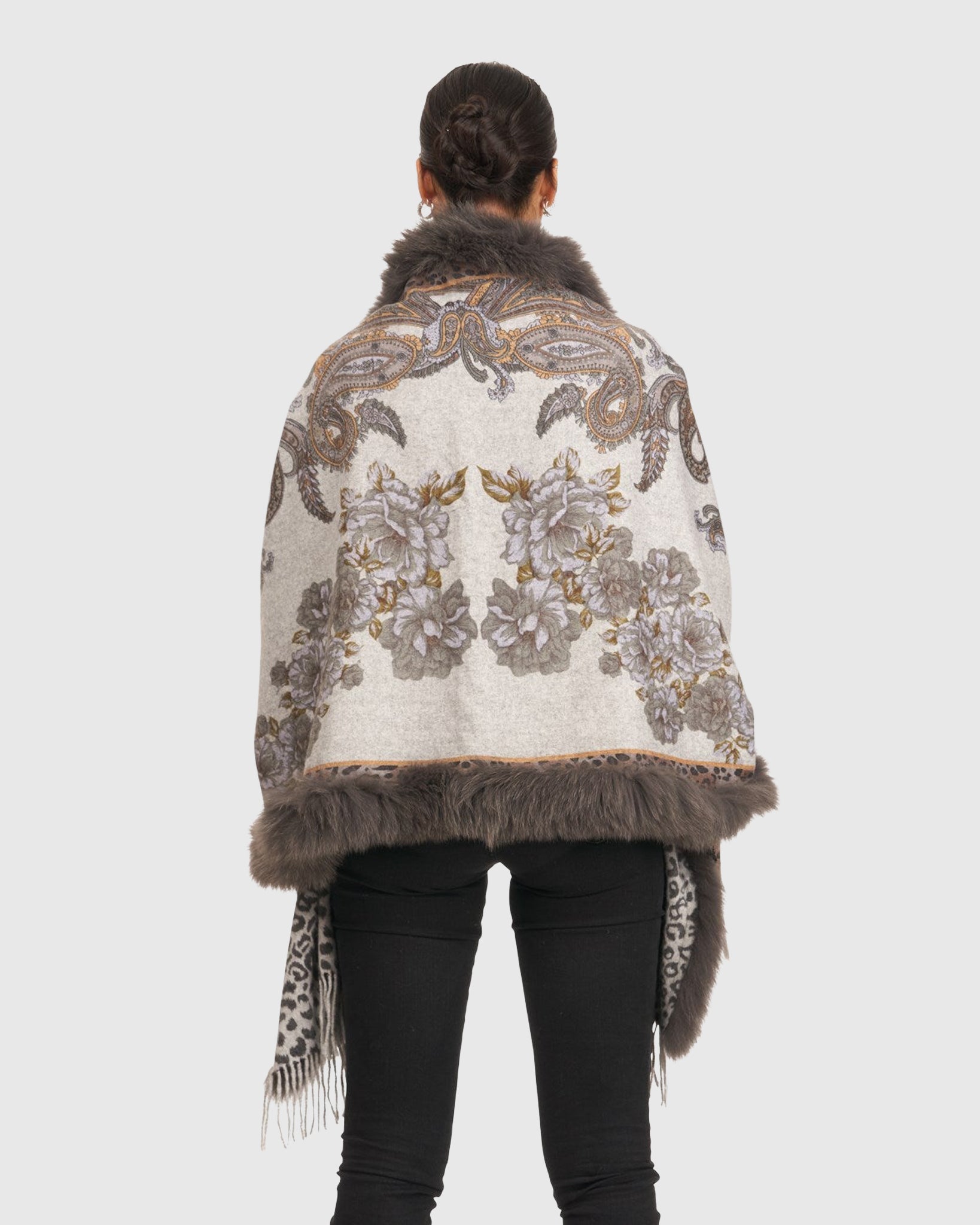 #Color_GRAY PAISLEY/ANIMAL PRINT