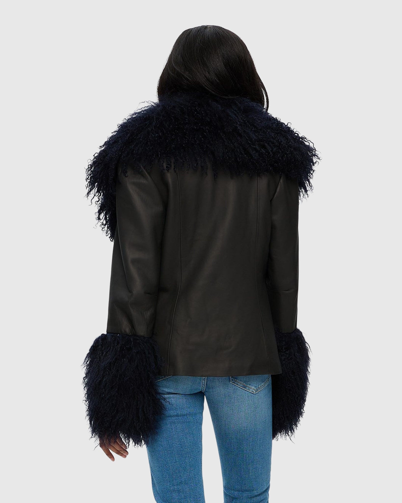 #Color_BLACK/DARK BLUE