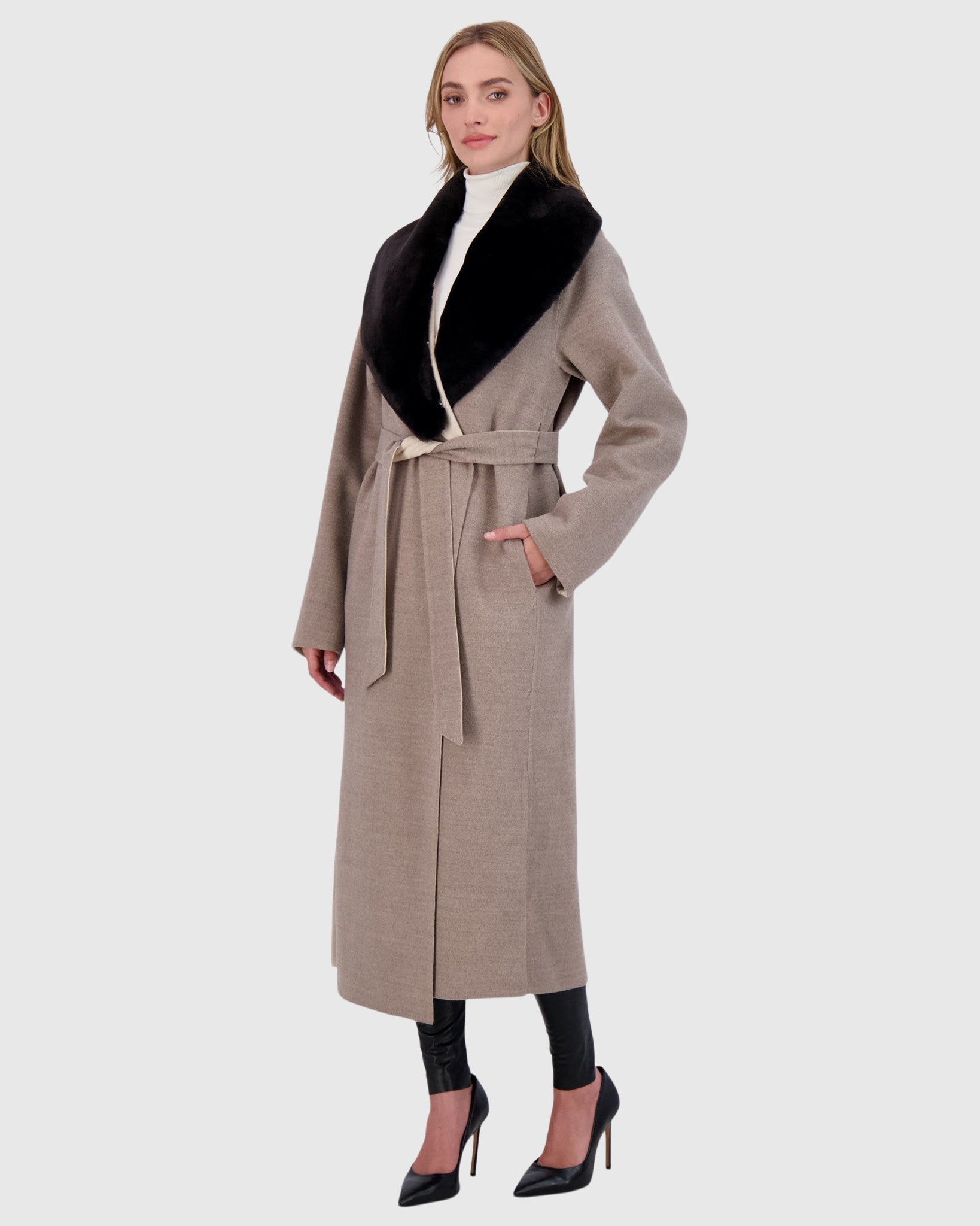 #Color_TAUPE/BEIGE
