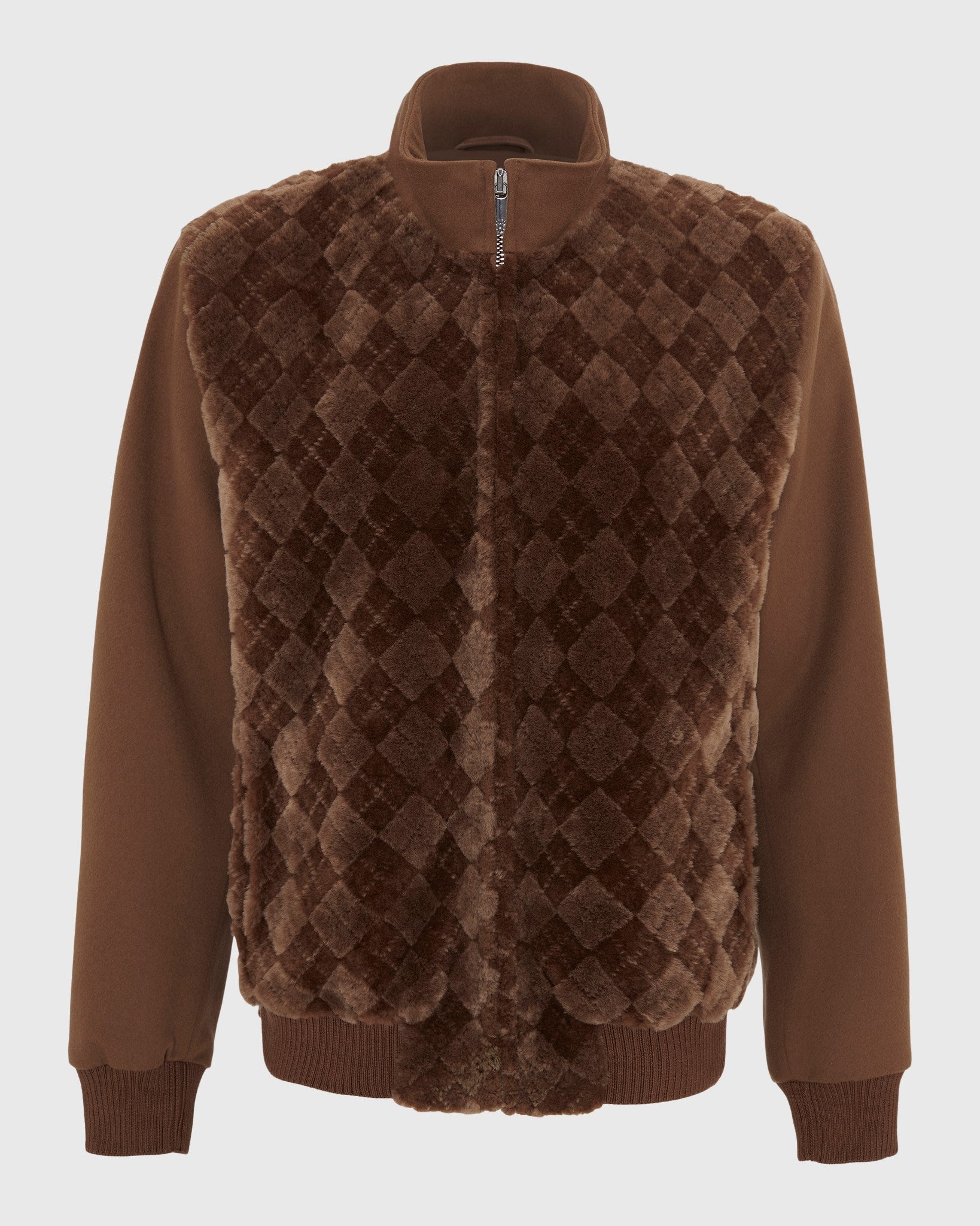 #Color_Chestnut Brisa/Whiskey