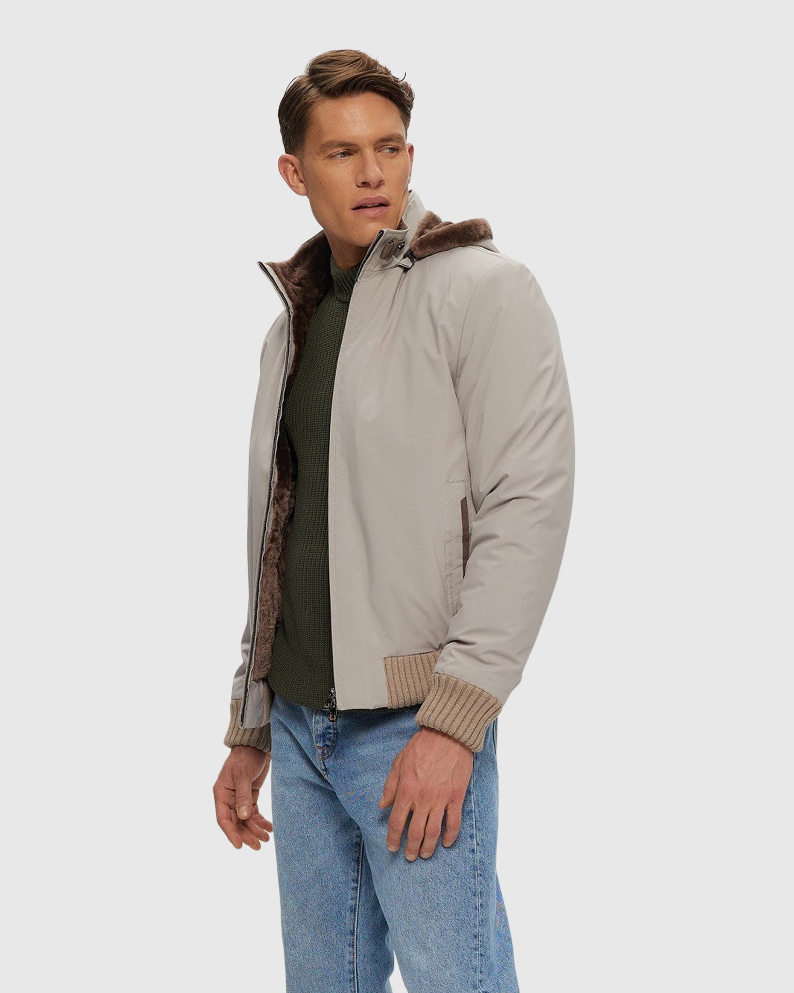 #Color_LIGHT BEIGE/ BROWN