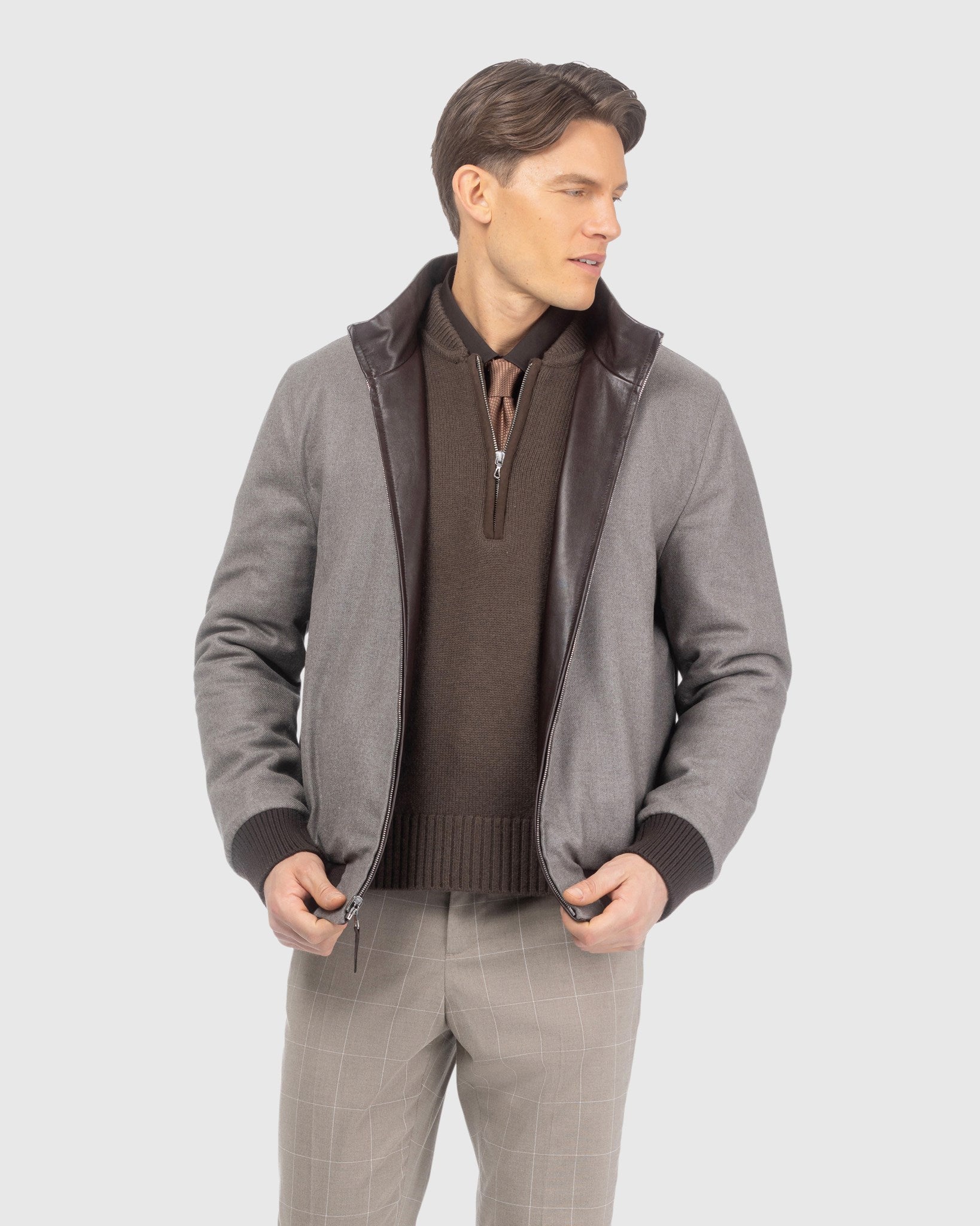 #Color_Dark Brown/Taupe
