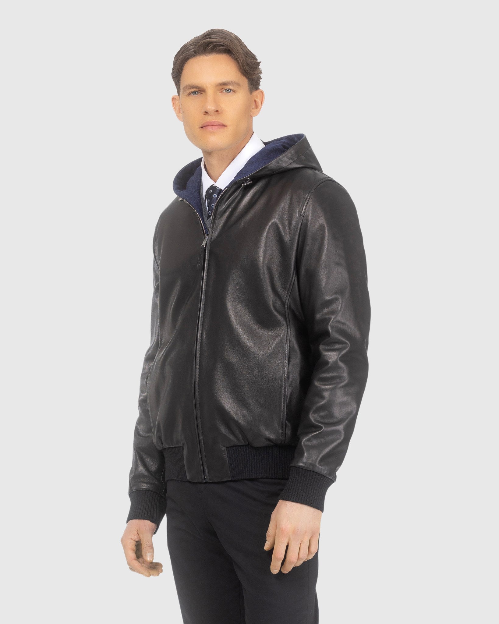 #Color_BLACK/NAVY