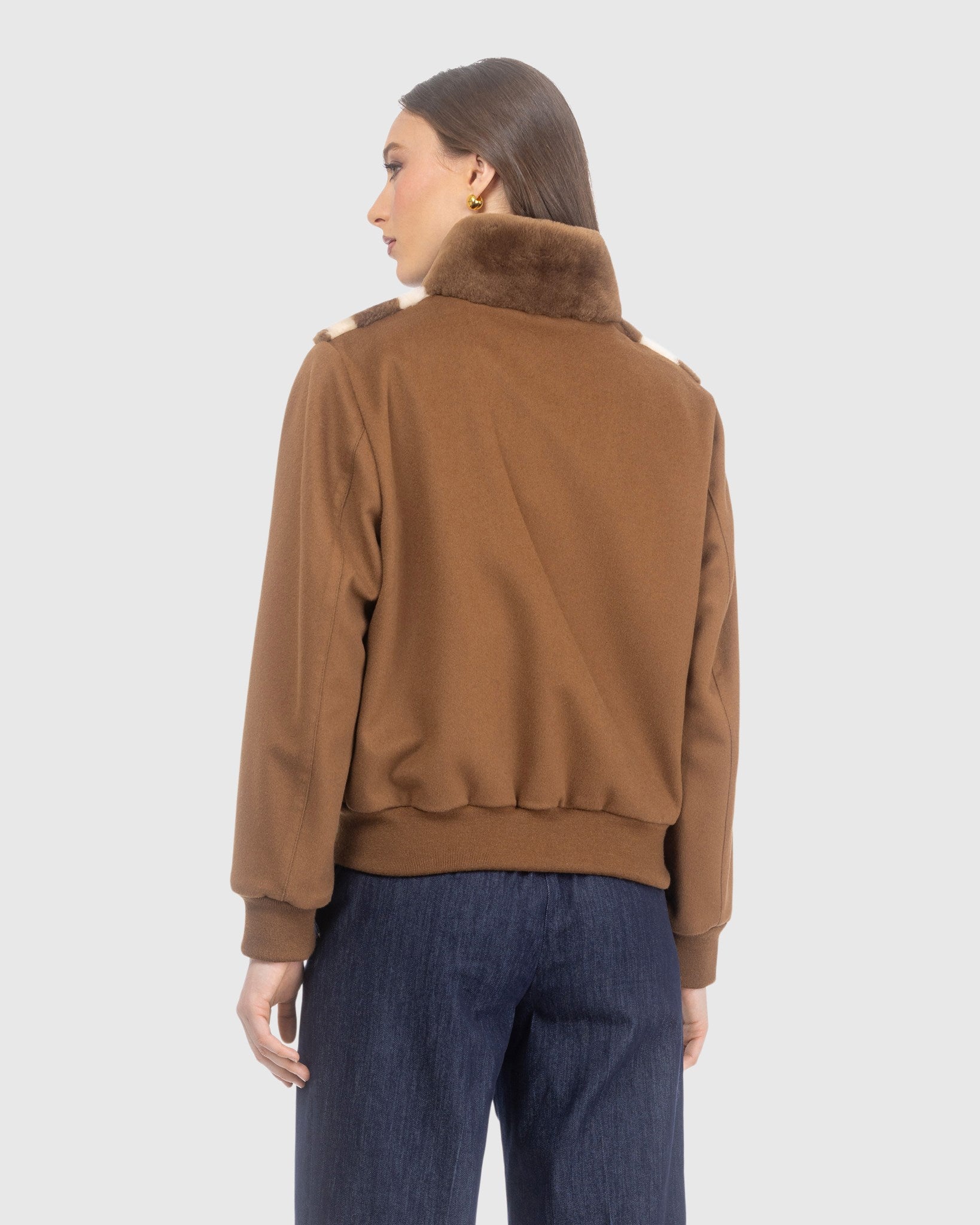#Color_CHESTNUT/PALOMINO