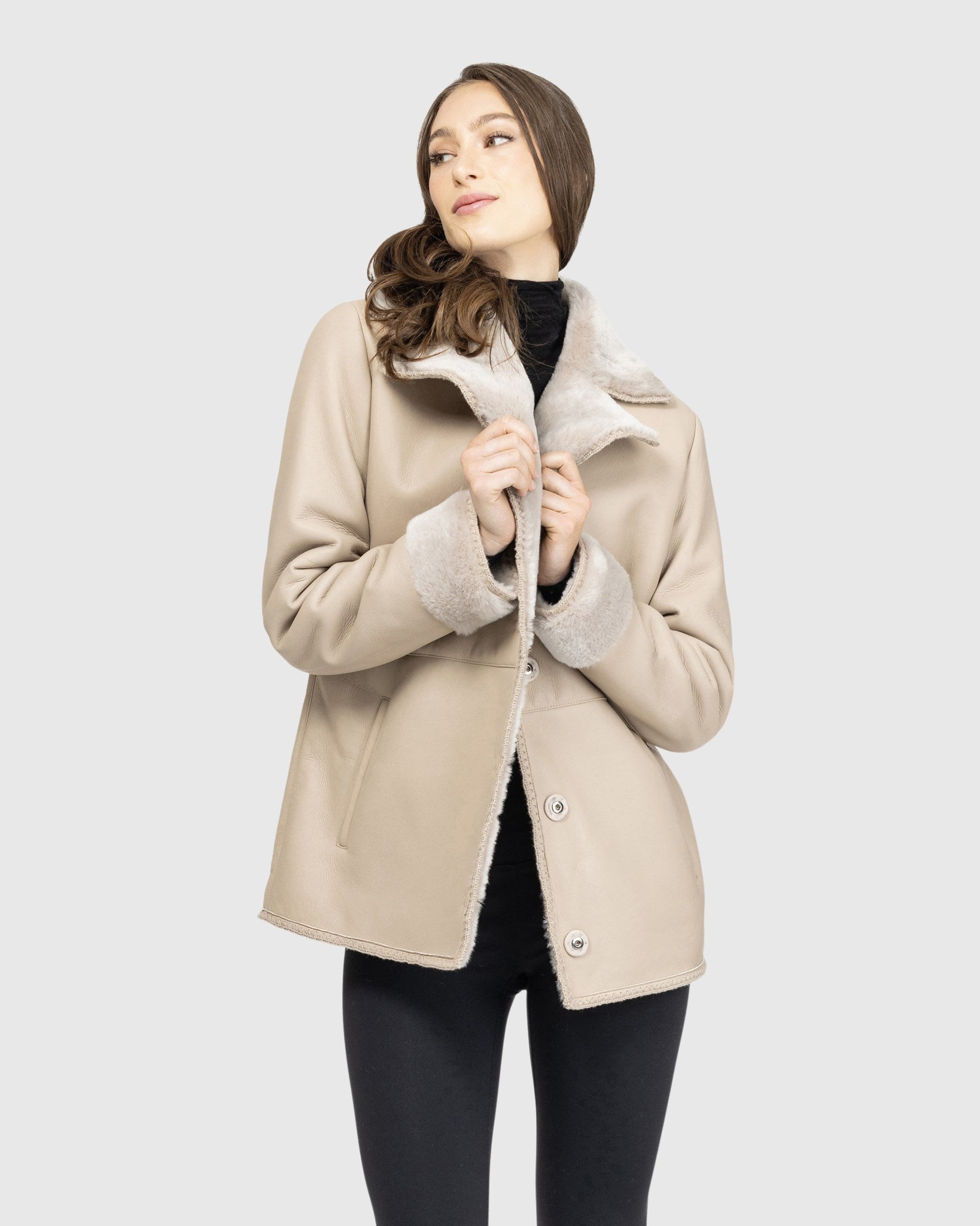 #Color_TAUPE BRISA