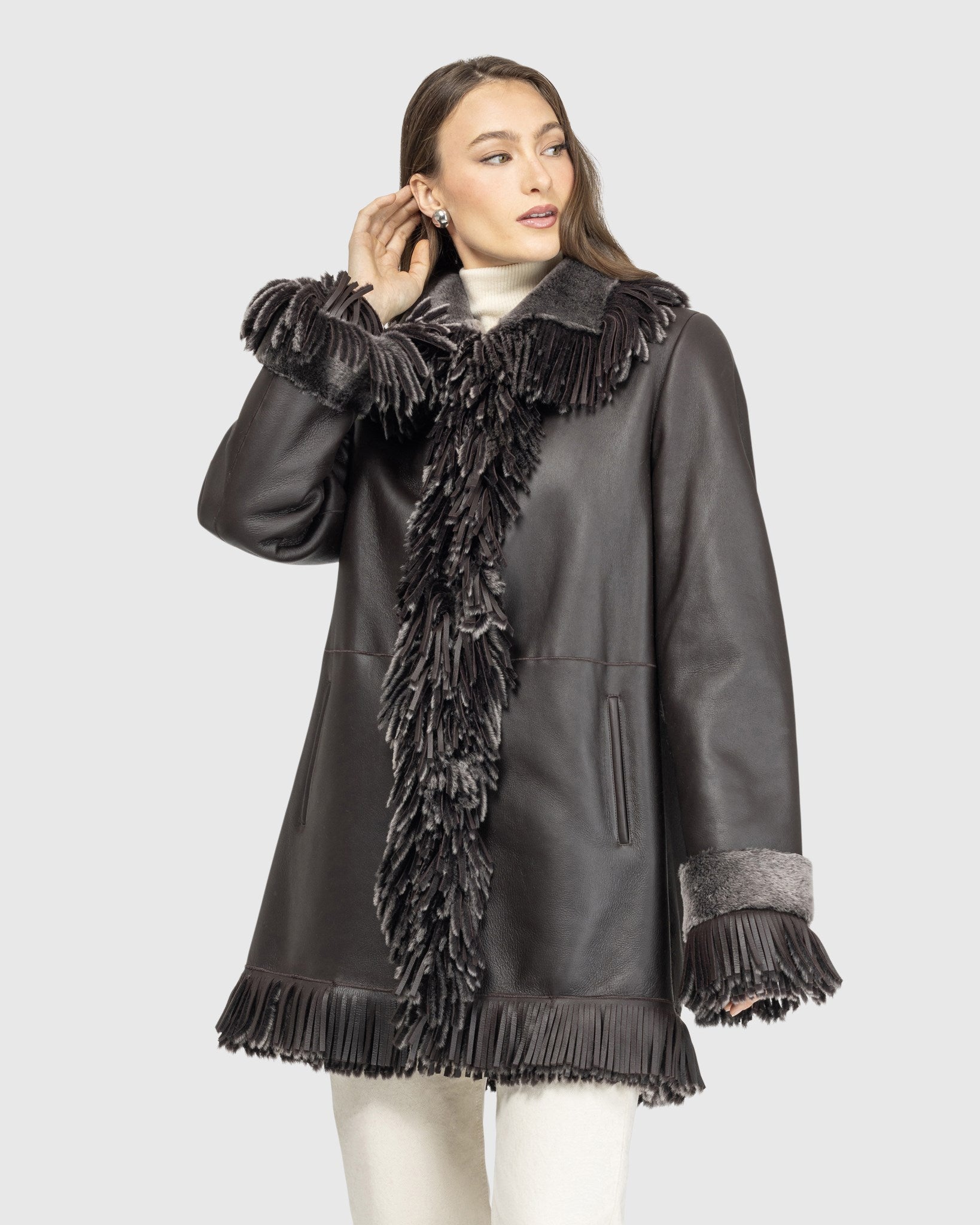 #Color_BROWN BRISA