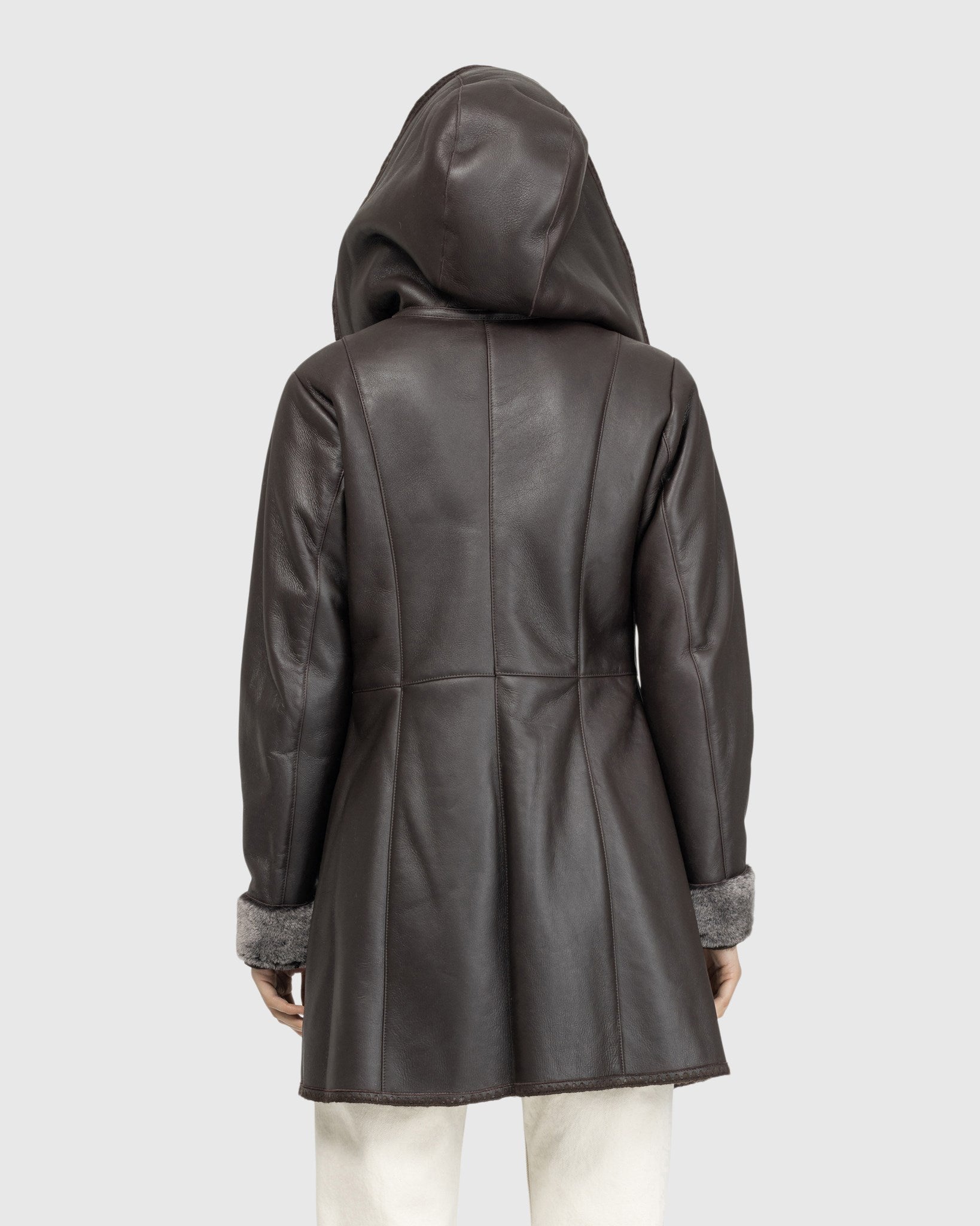 #Color_BROWN BRISA