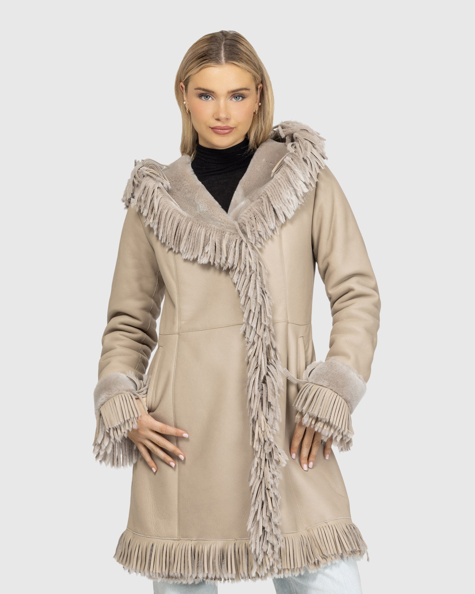 #Color_TAUPE BRISA