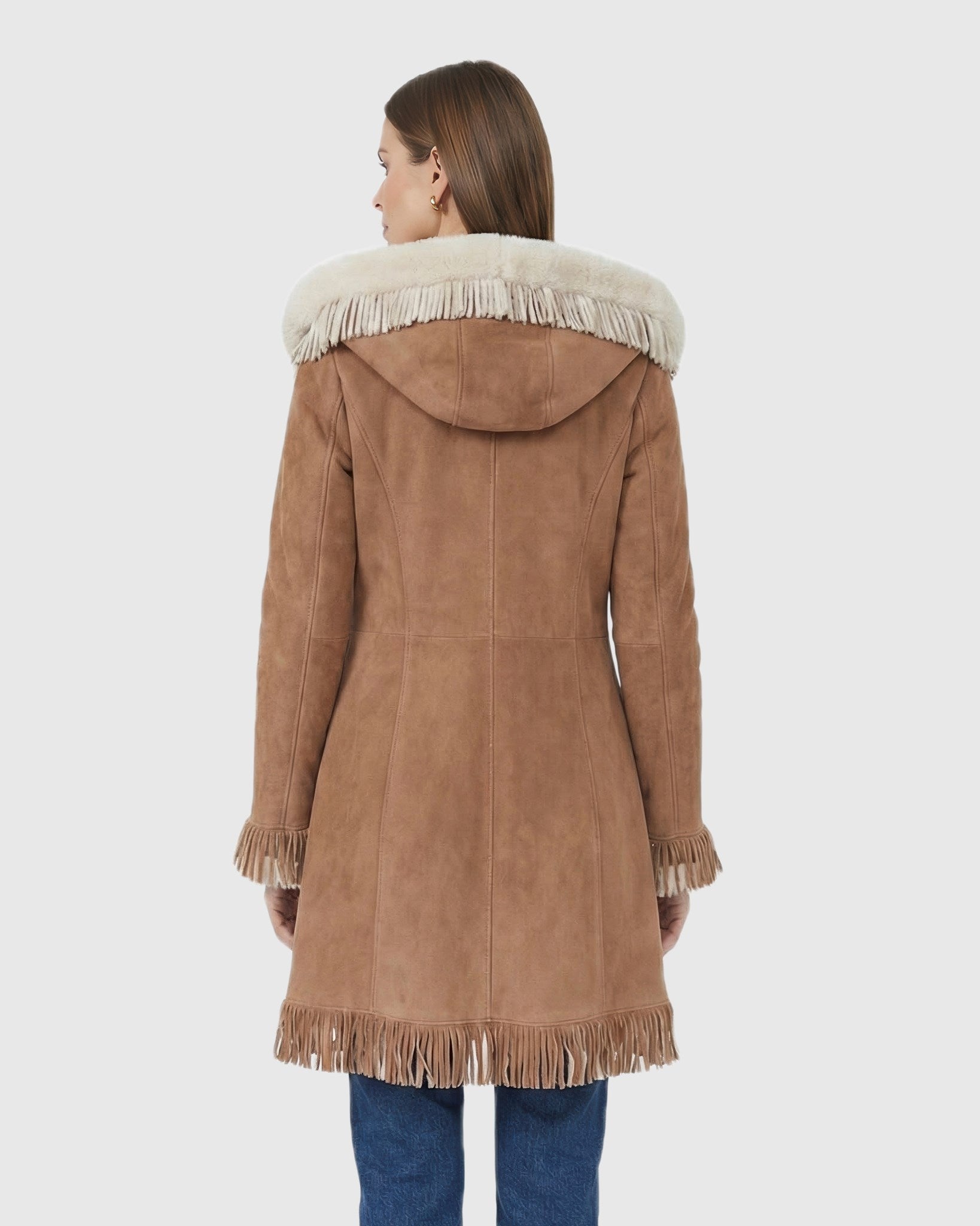 #Color_Chestnut/White