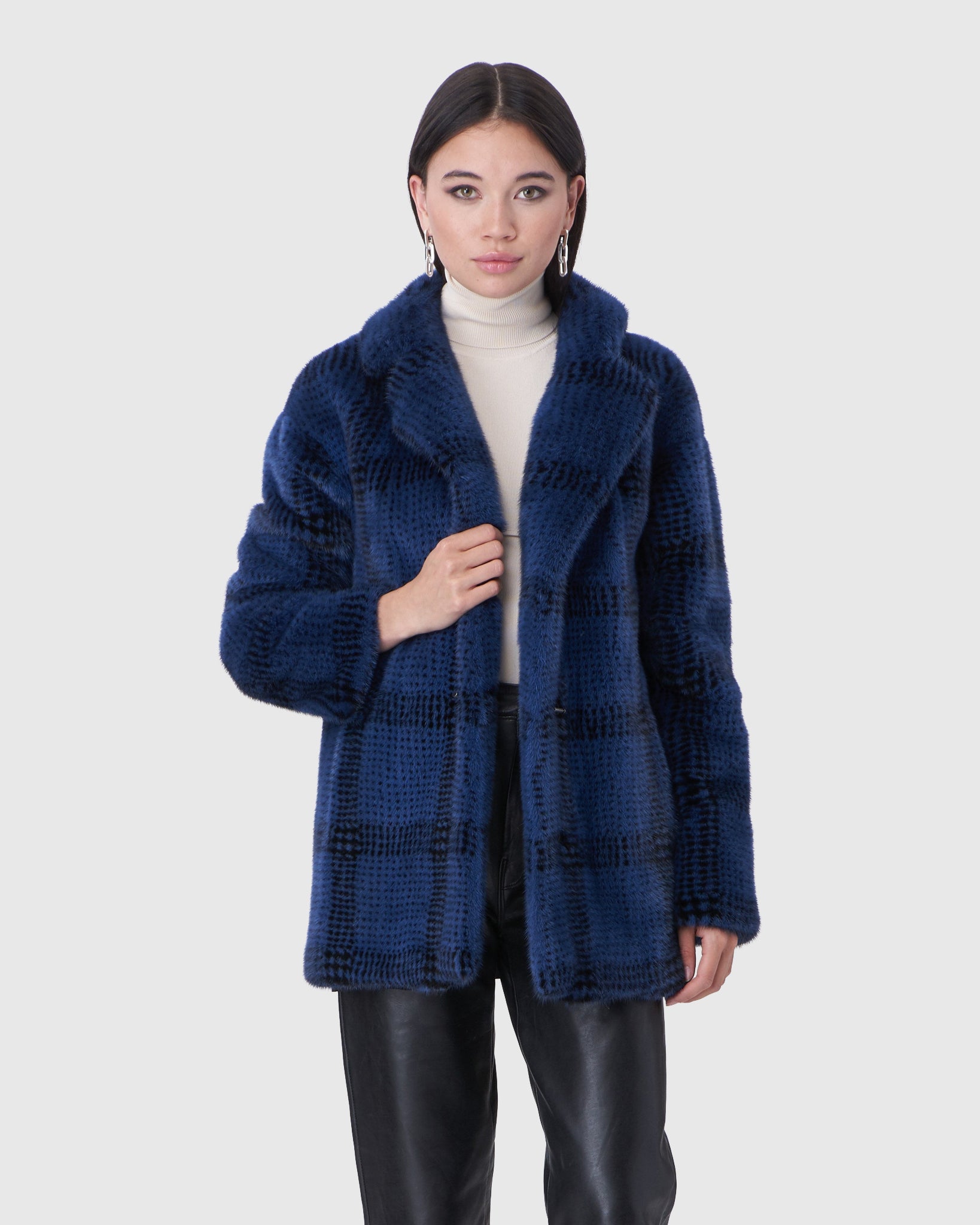 #Color_BLUE PLAID/BLACK