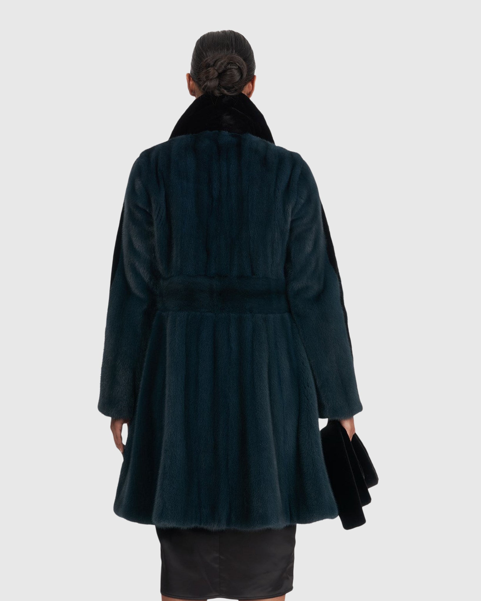 #Color_TEAL/BLACK