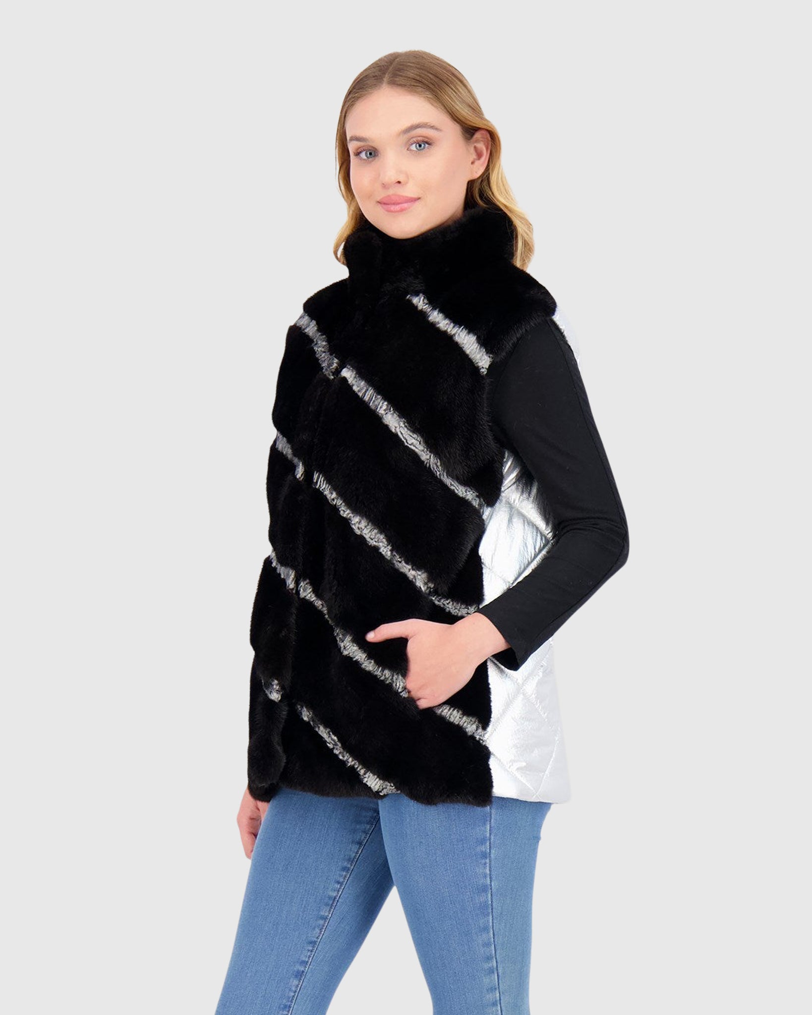 #Color_BLACK/SILVER
