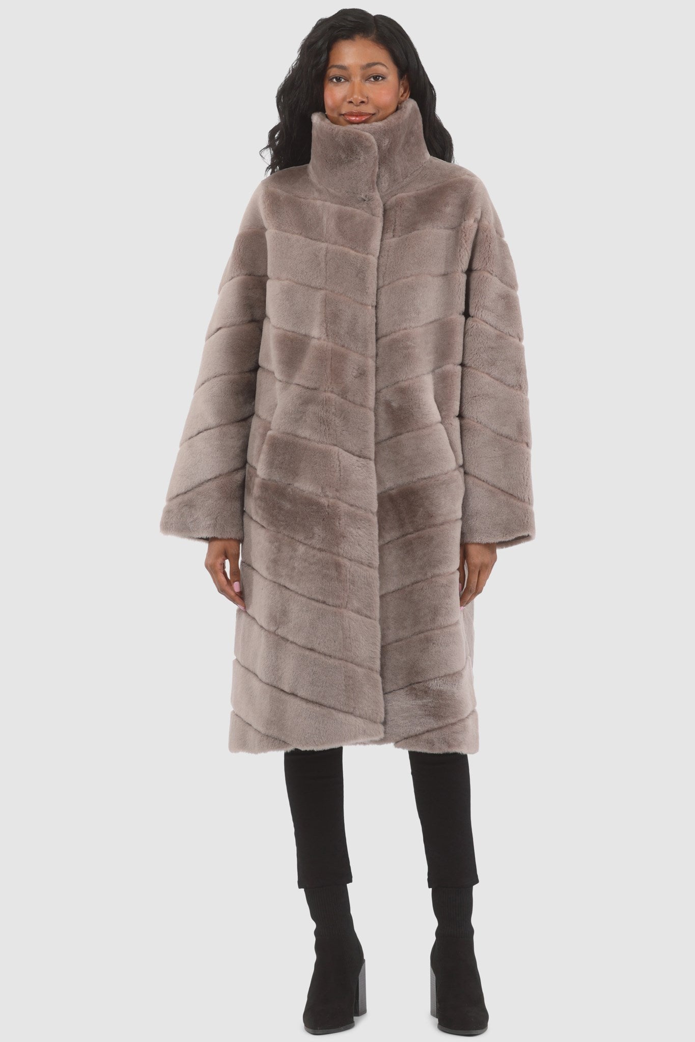 #Color_TAUPE/TAUPE