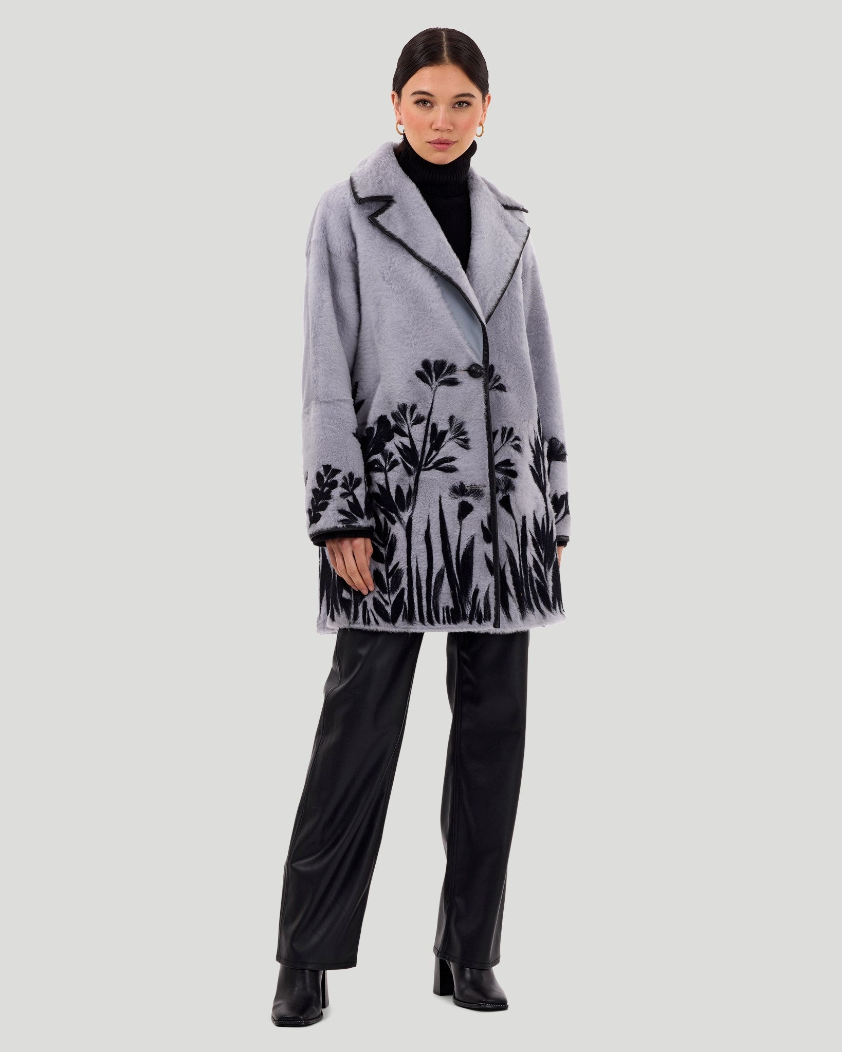 Reversible Select Shearling Lamb Stroller with Floral Embroidery