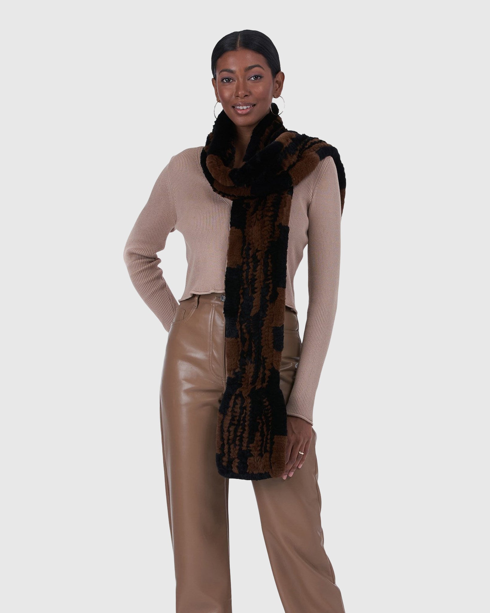 #Color_BLACK/BROWN