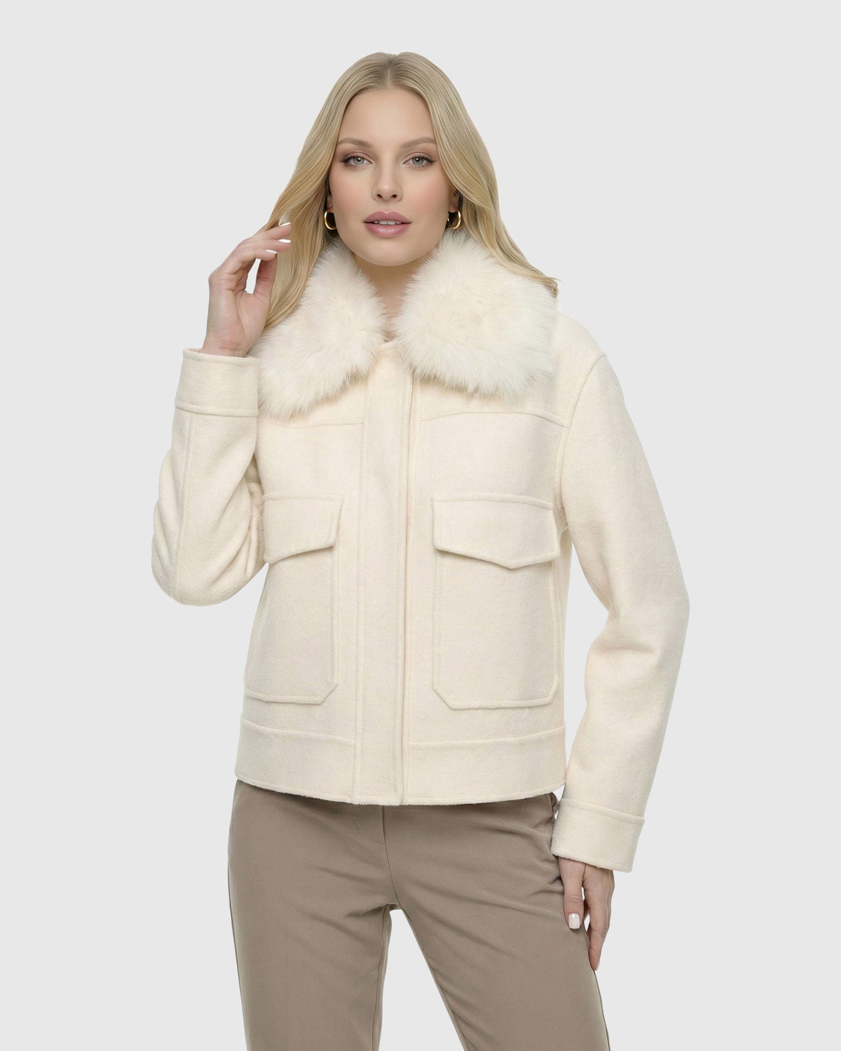 #Color_IVORY