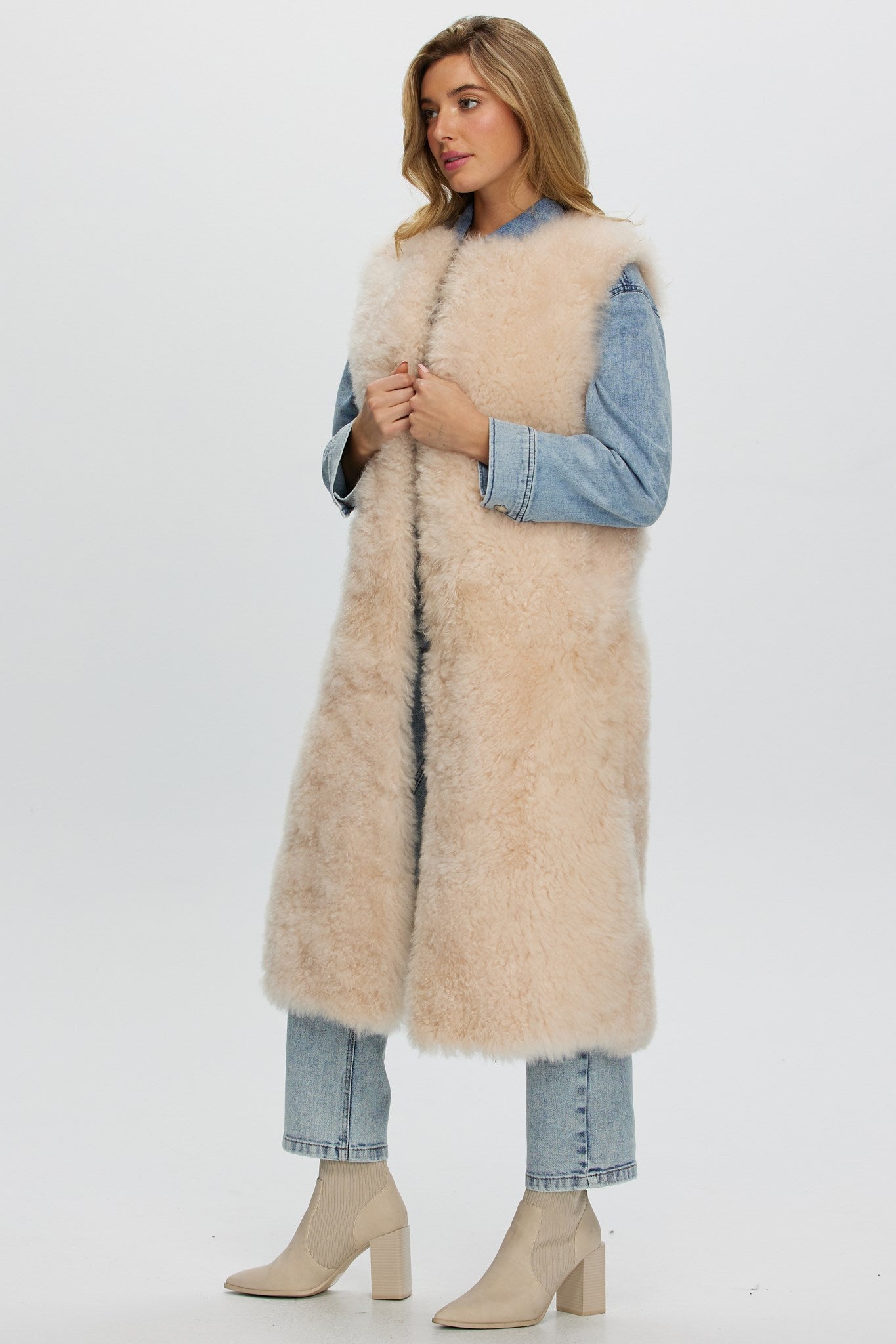 Select Cashmere Goat Collarless Long Vest