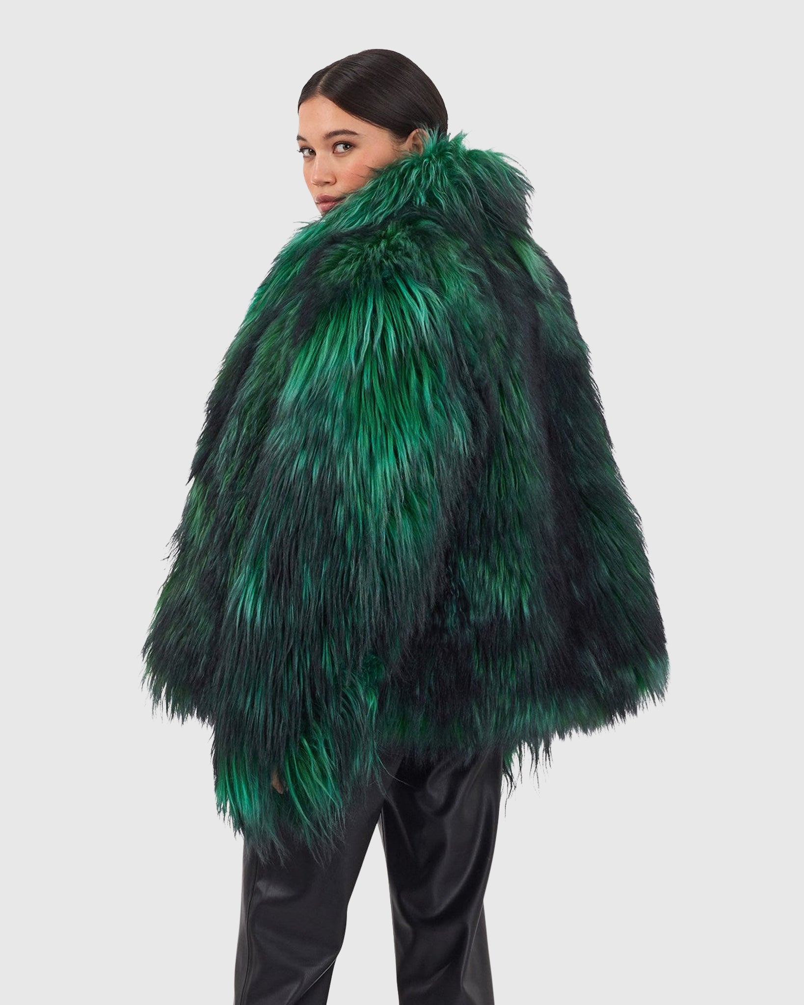#Color_GREEN