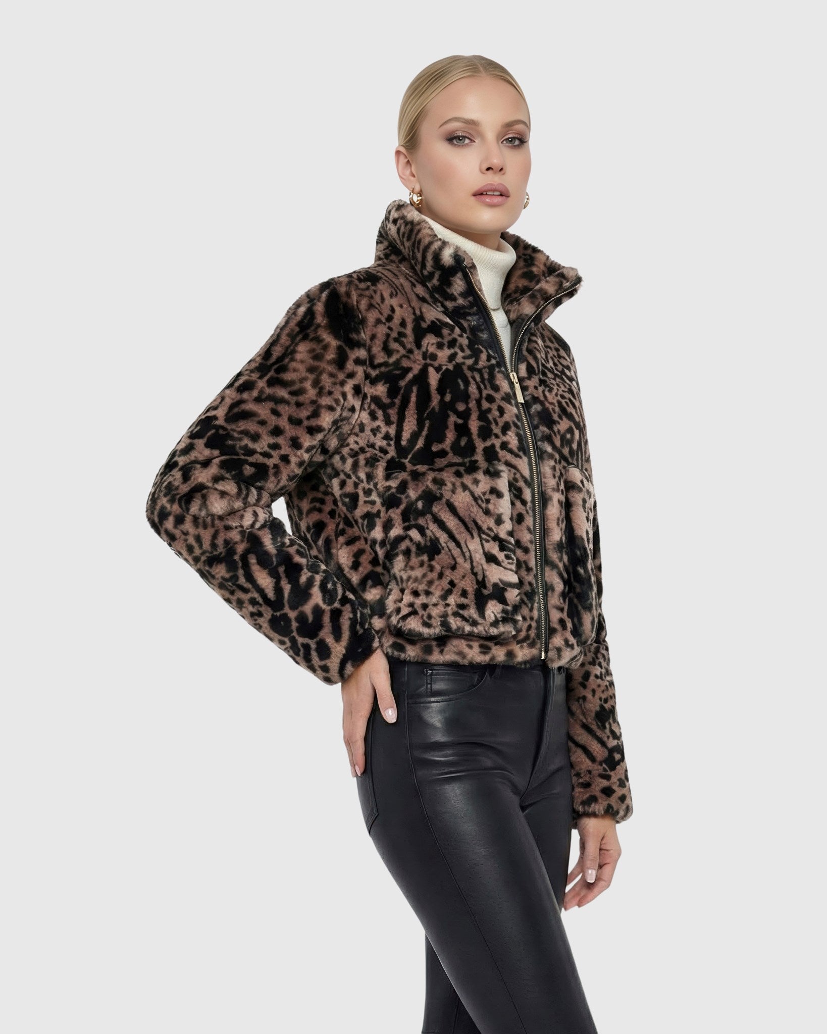 #Color_Tan Chta Print