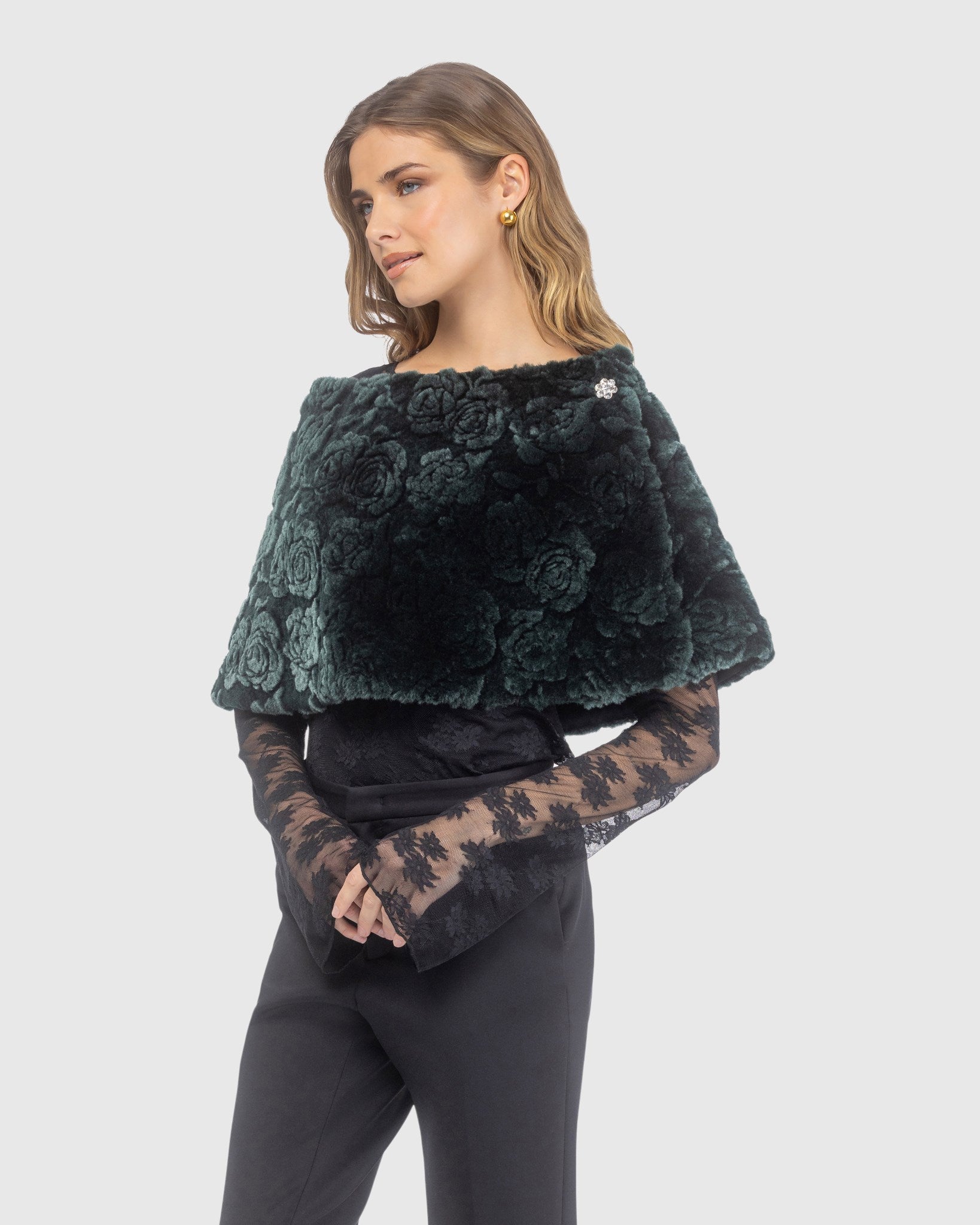 #Color_EMERALD BRISA