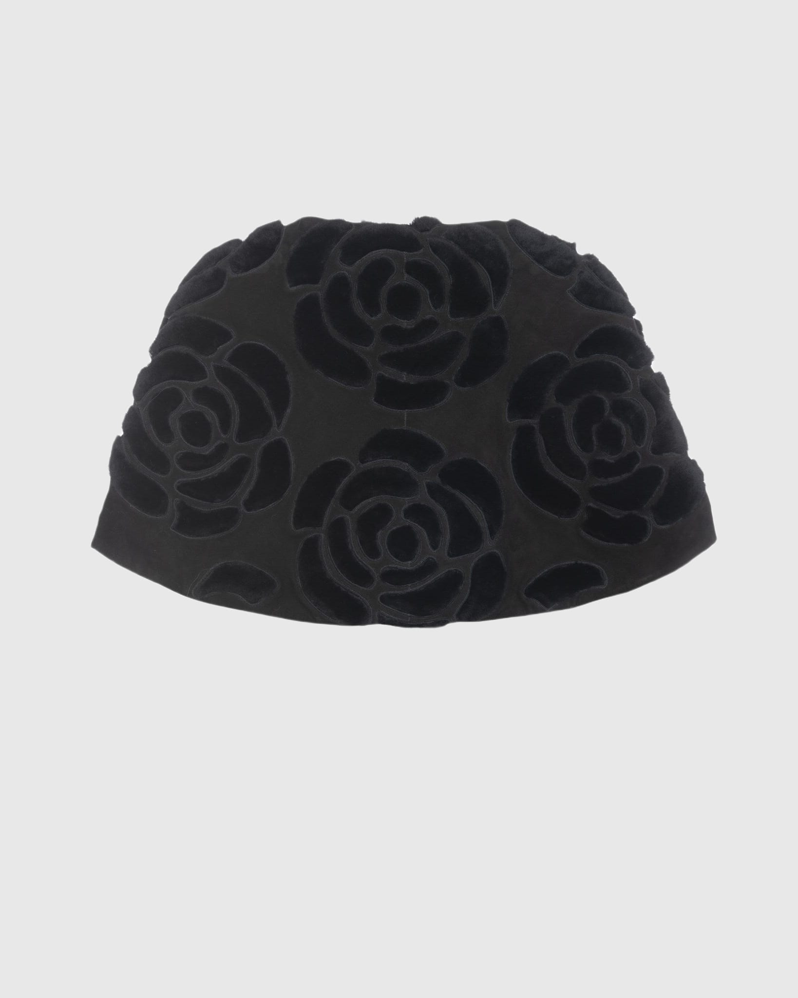 #Color_BLACK/BLACK