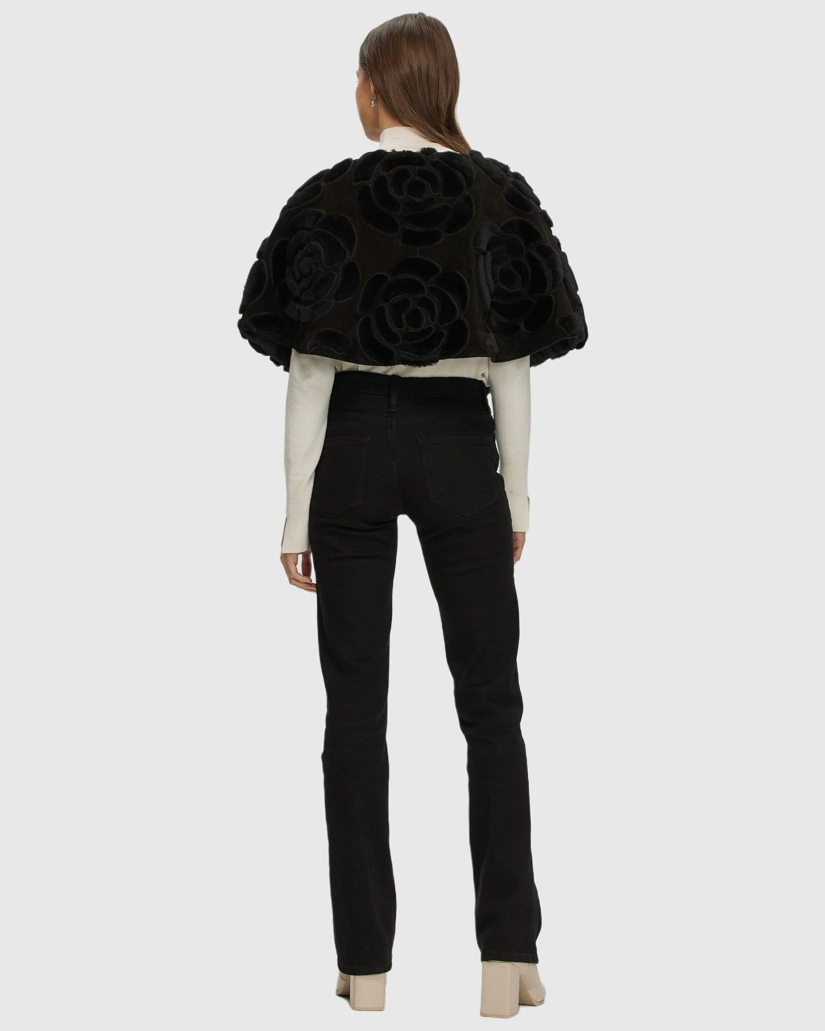 #Color_BLACK/BLACK