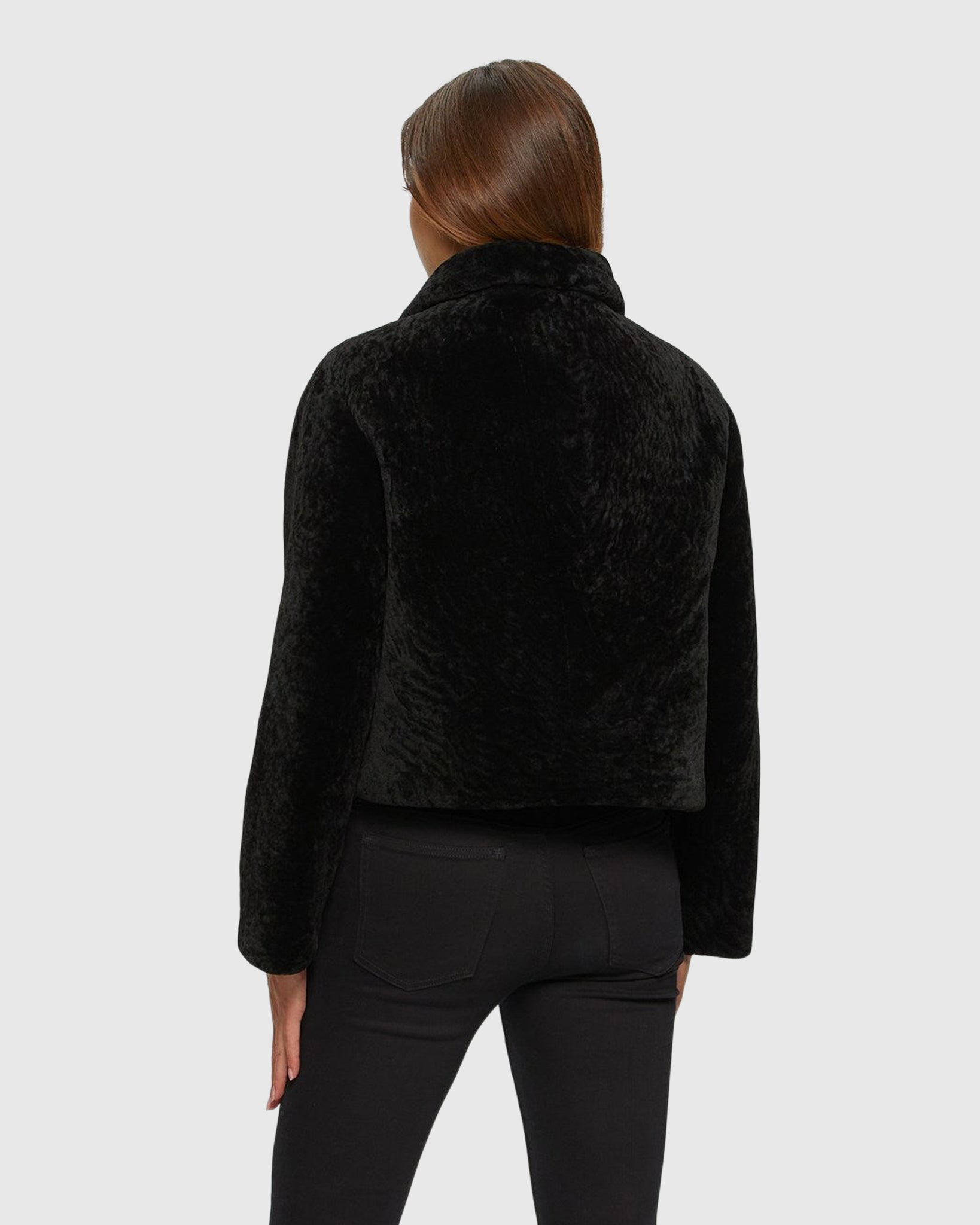 #Color_BLACK