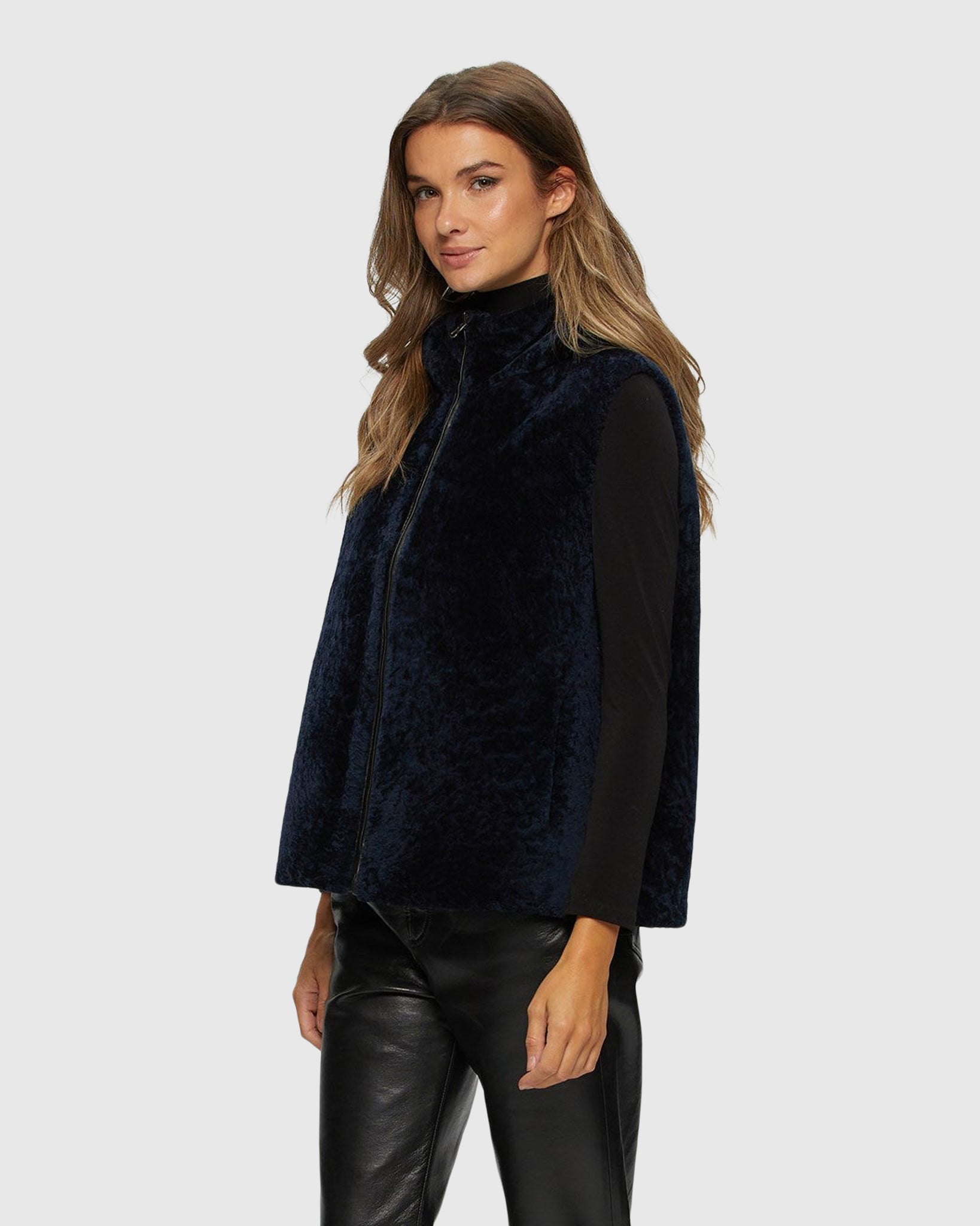 #Color_NAVY/BLACK