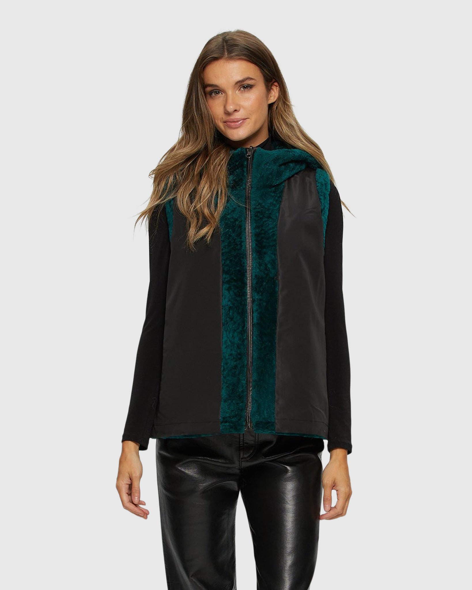 #Color_EMERALD/BLACK